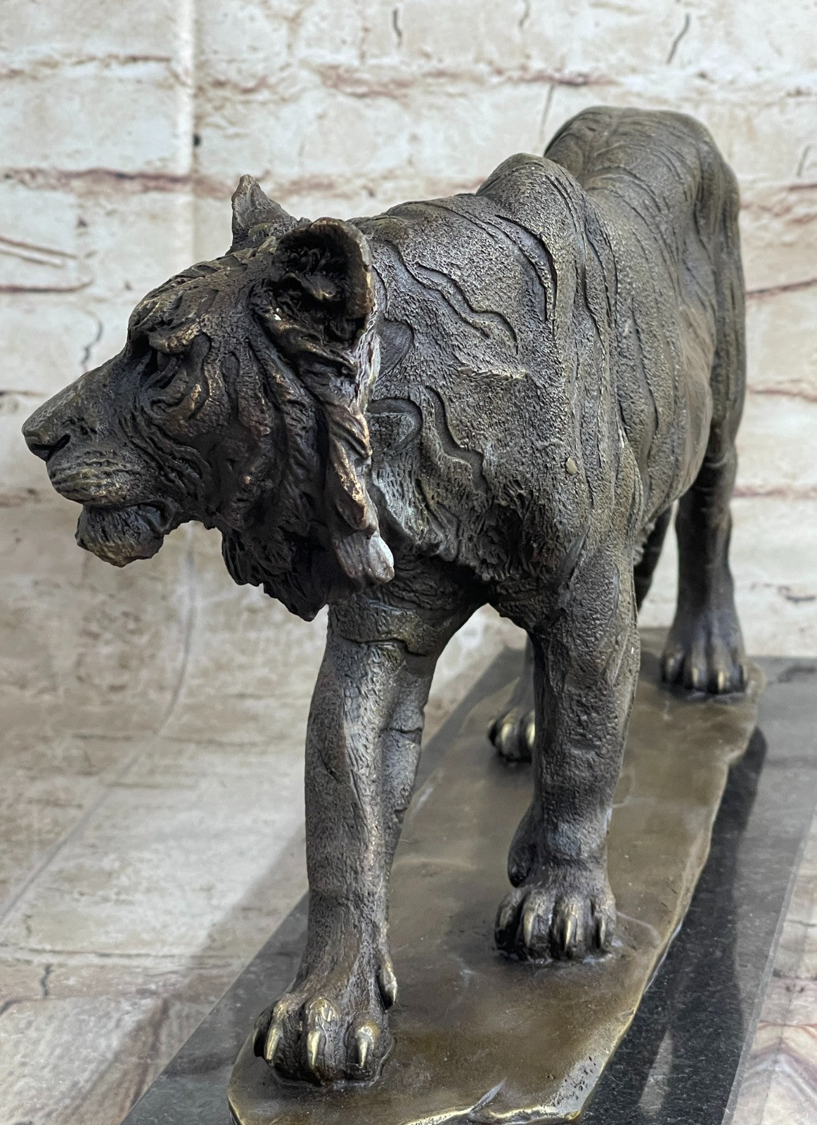 Real Bronze Bengal Tiger Statue on Stone – Majestic Indian Big Cat Sculpture for Sale