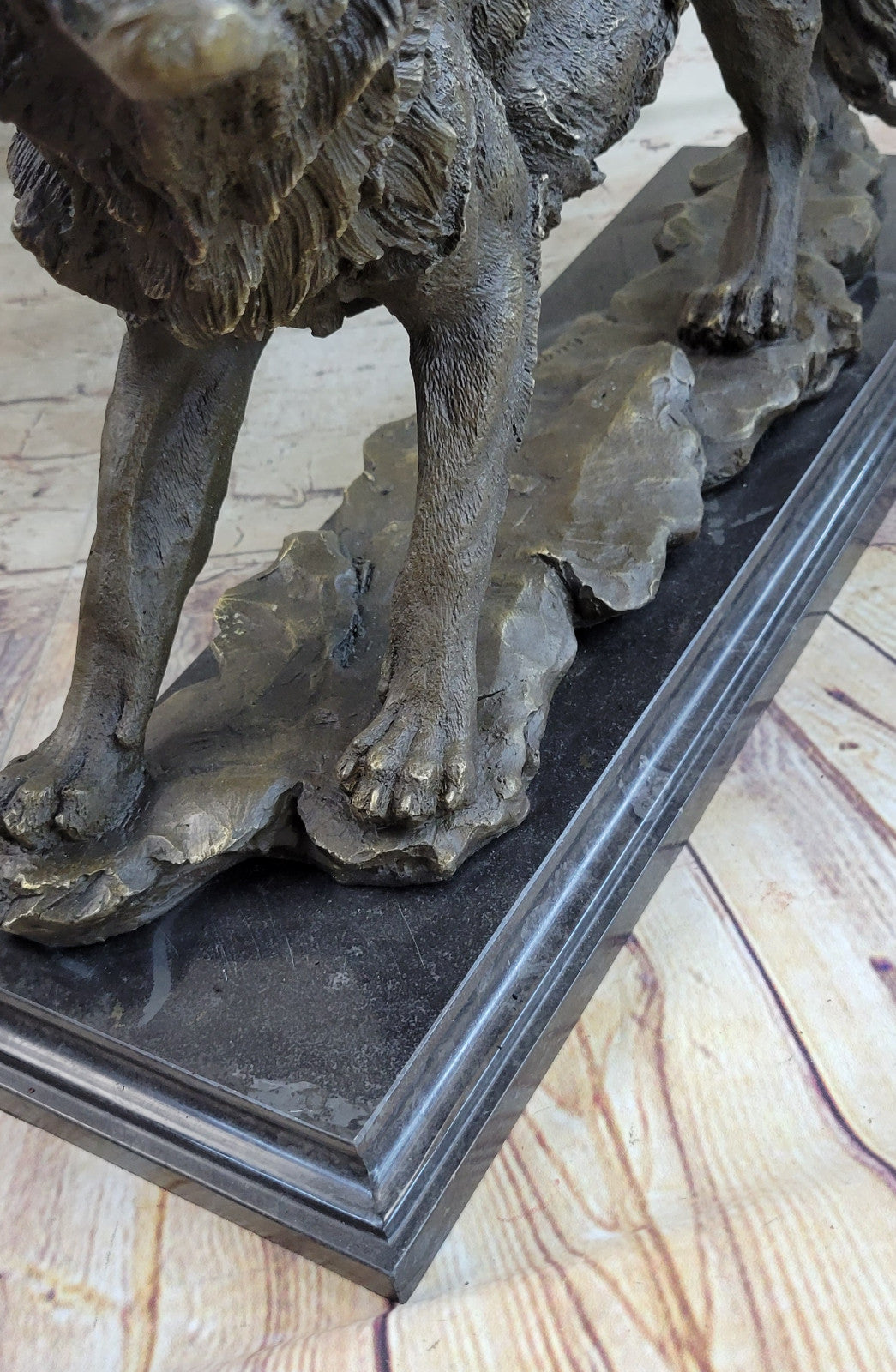 Larger Size Howling Wolf Bronze Sculpture By European Bronze Finery Artwork