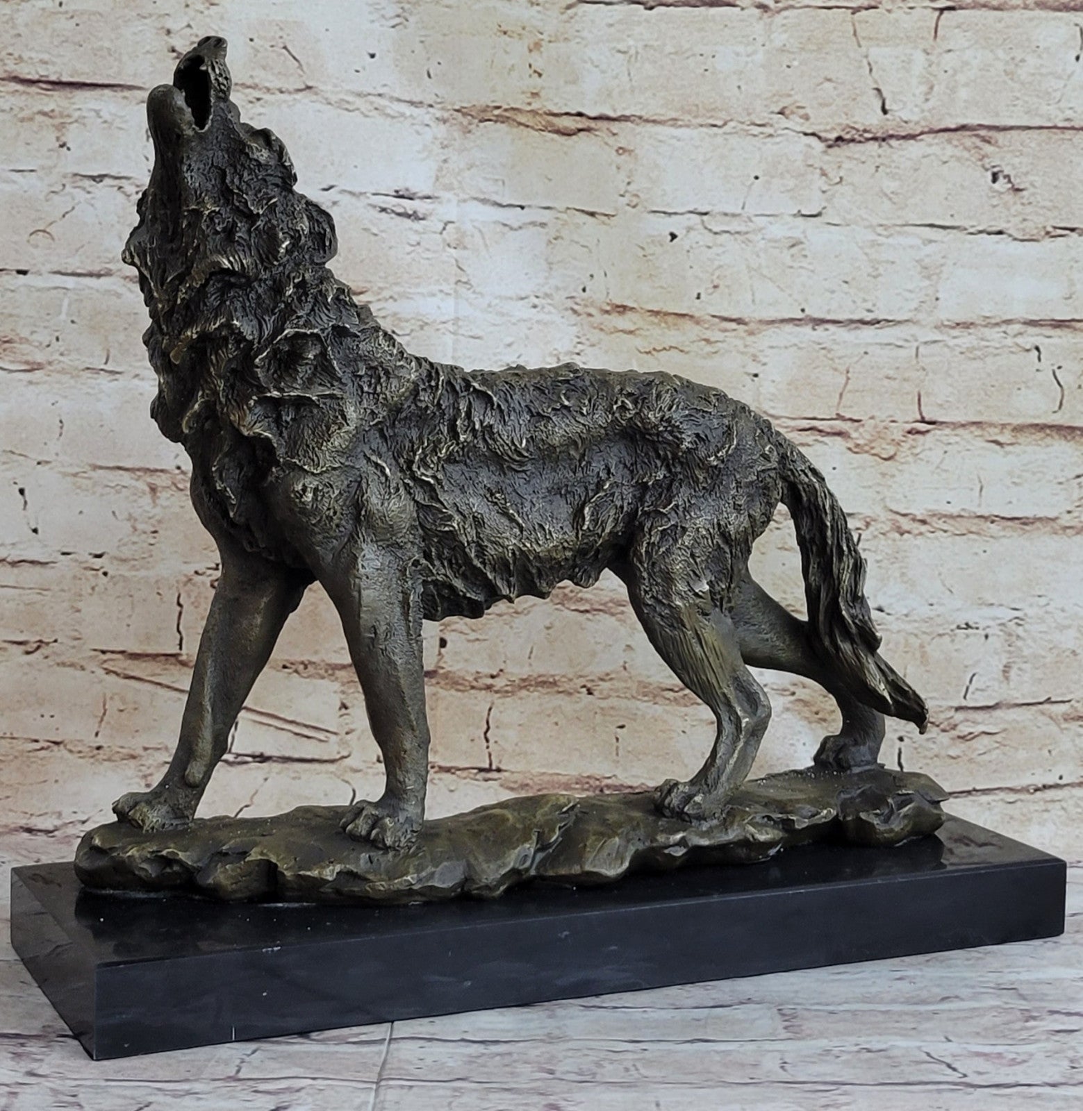 Art Deco Hot Cast "Wolf Howling At The Bronze Sculpture Figurine Statue Deal