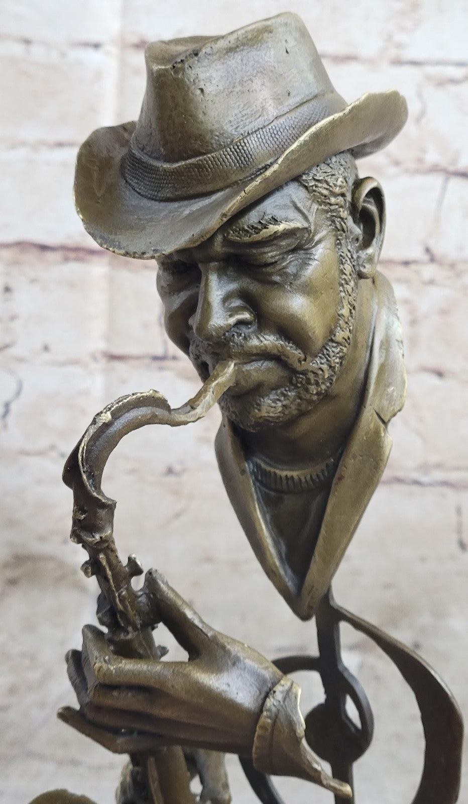 Bronze-metal-sculpture-Musician-Saxophone-Player-Hand-Made-by-Lost-Wax-Method