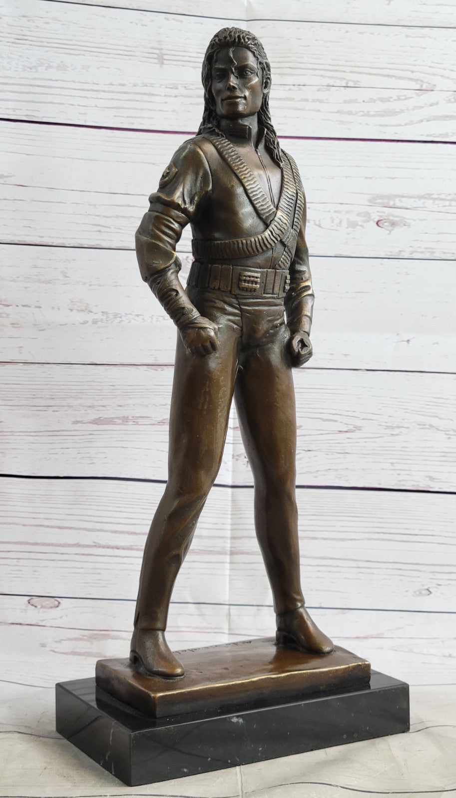 Aldo Vitaleh`s Tribute to Michael Jackson: Handcrafted Bronze Statue, Music Lover`s Delight