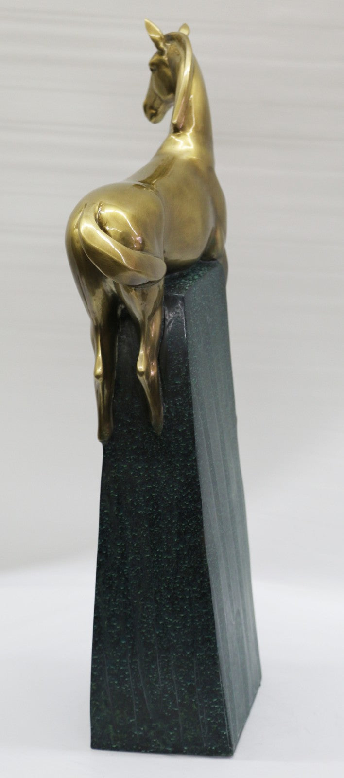 European Design Sitting Thoroughbred Horse Cast Bronze Garden Statue Figure DEAL