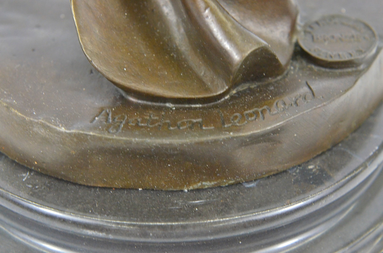 Details about Handcrafted bronze sculpture SALE Torche Holding Lady Victorian