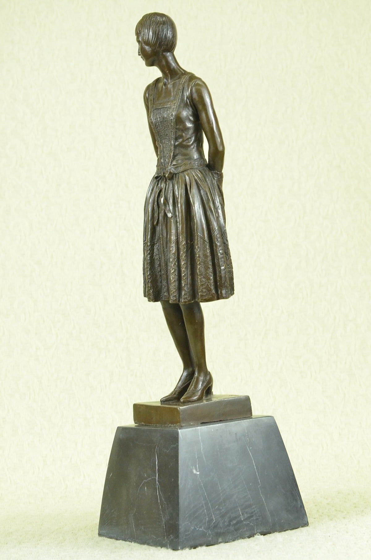 Handcrafted Bronze Sculpture – Home Base Marble “Housewife Mom” Original Signed by Milo – Perfect Gift for Mom