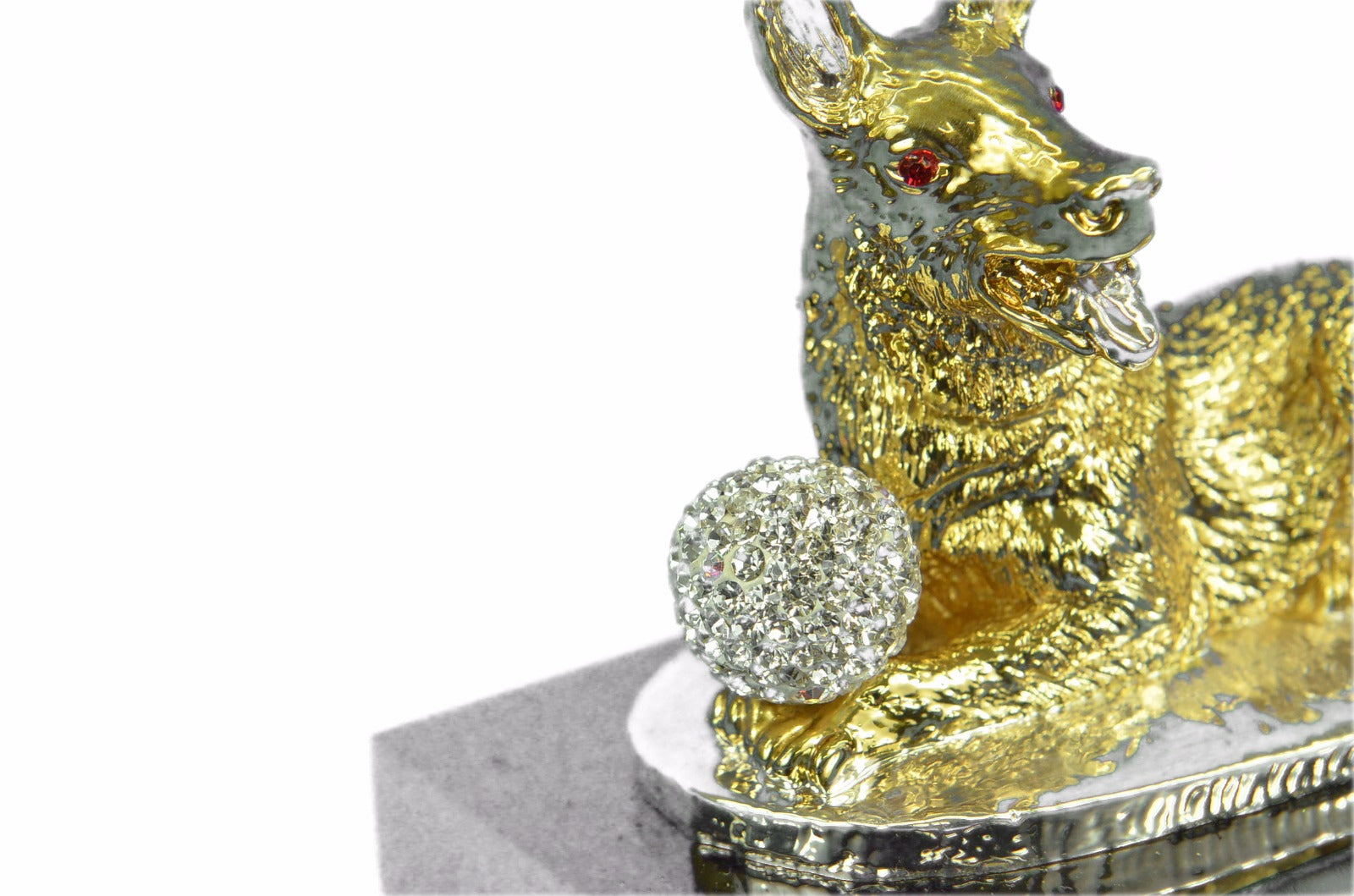24K Gold Plated Dog With Rhinestone Bronze Sculpture Classic Artwork Figurine