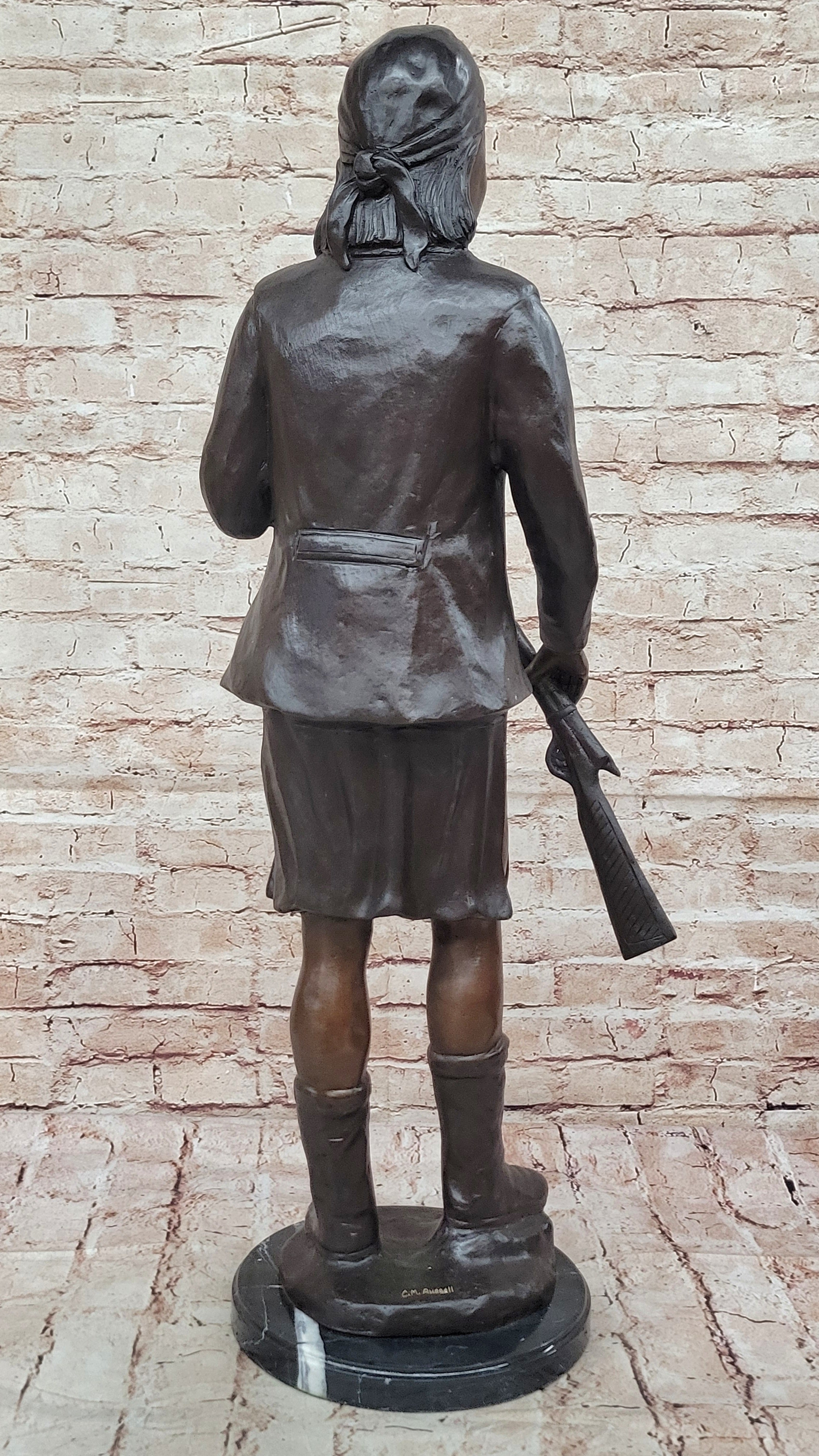 C.M Russell Bronze Sculpture Geronimo With Rifle Hot Cast Figure Statue