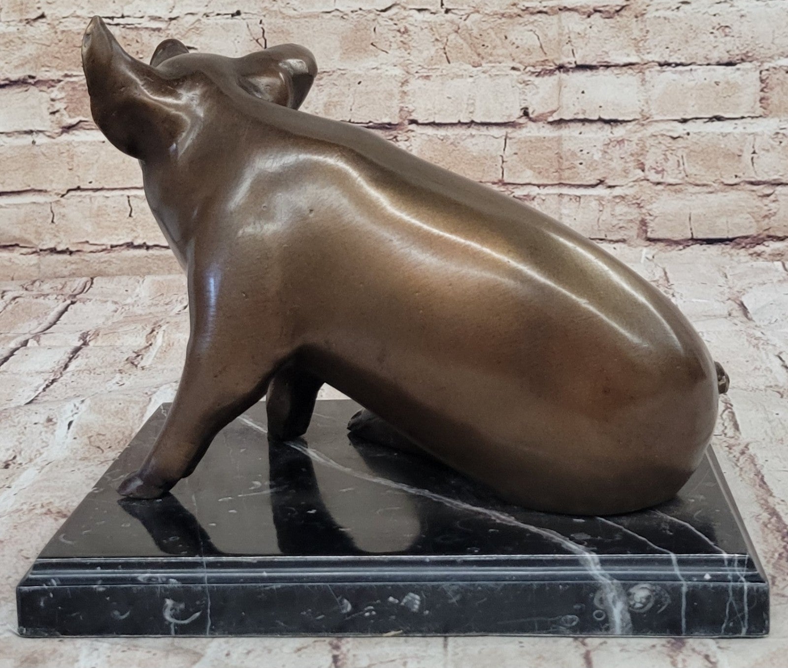 Bronze Art Deco Farm Decor Happy Pig Hand Made Detailed Statue Marble Figure Artwork