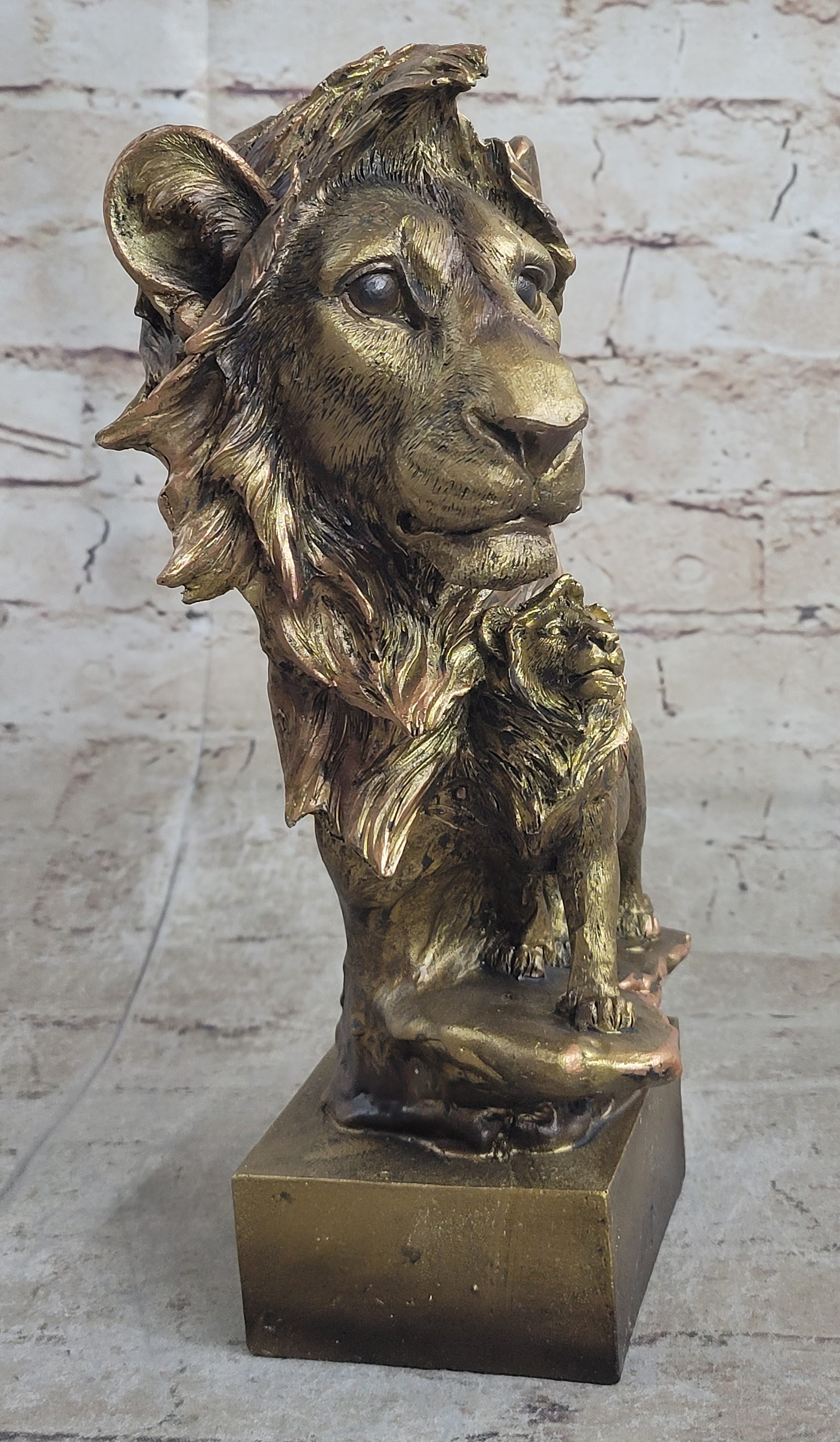 Art Deco Animal Zoo Memorabilia Lion Bust FauX Bronze Sculpture Figurine Sale