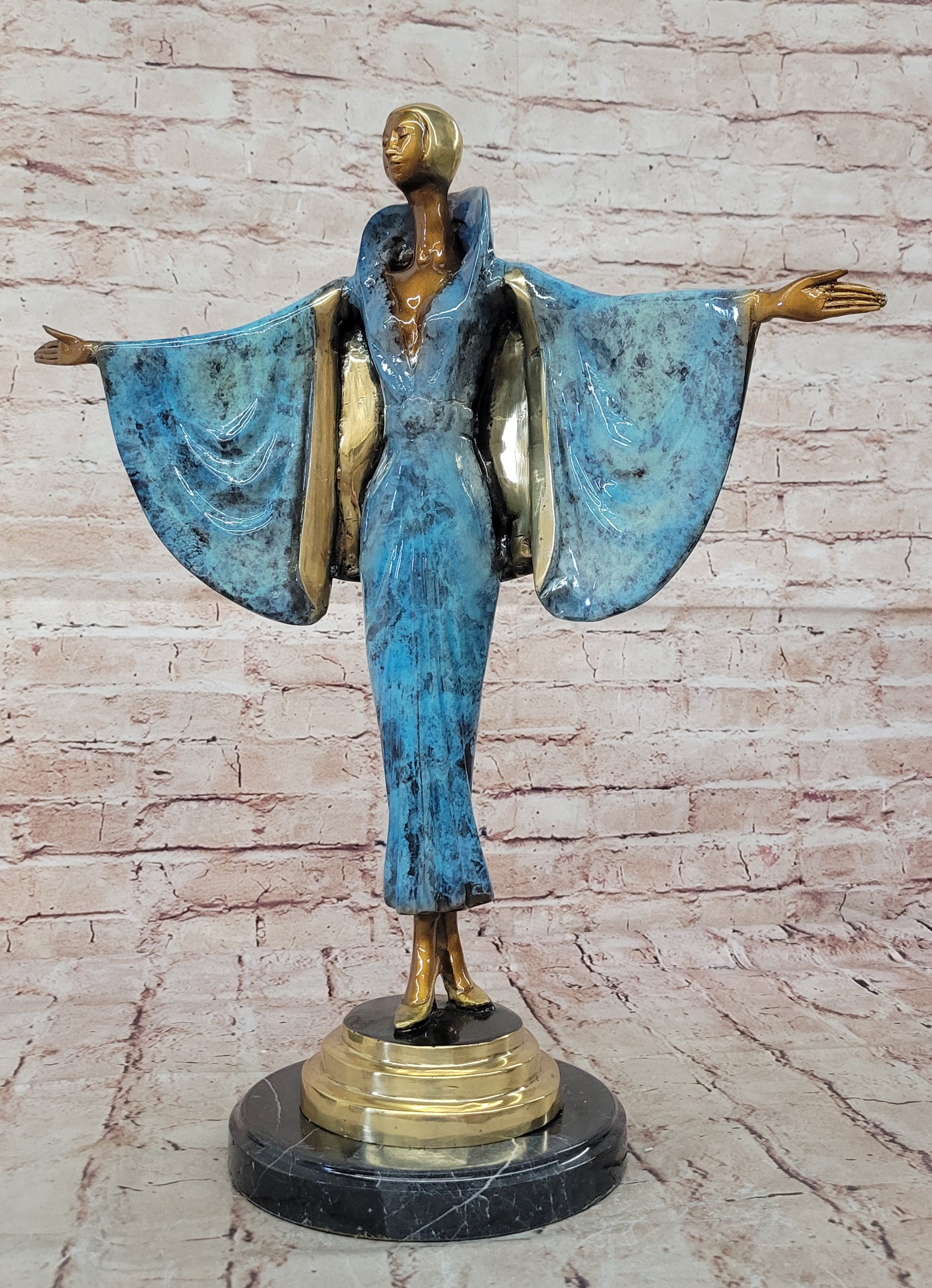 Young Fashion Runway Cute Girl ArtDeco Bronze Sculpture Statue Figurine Figure