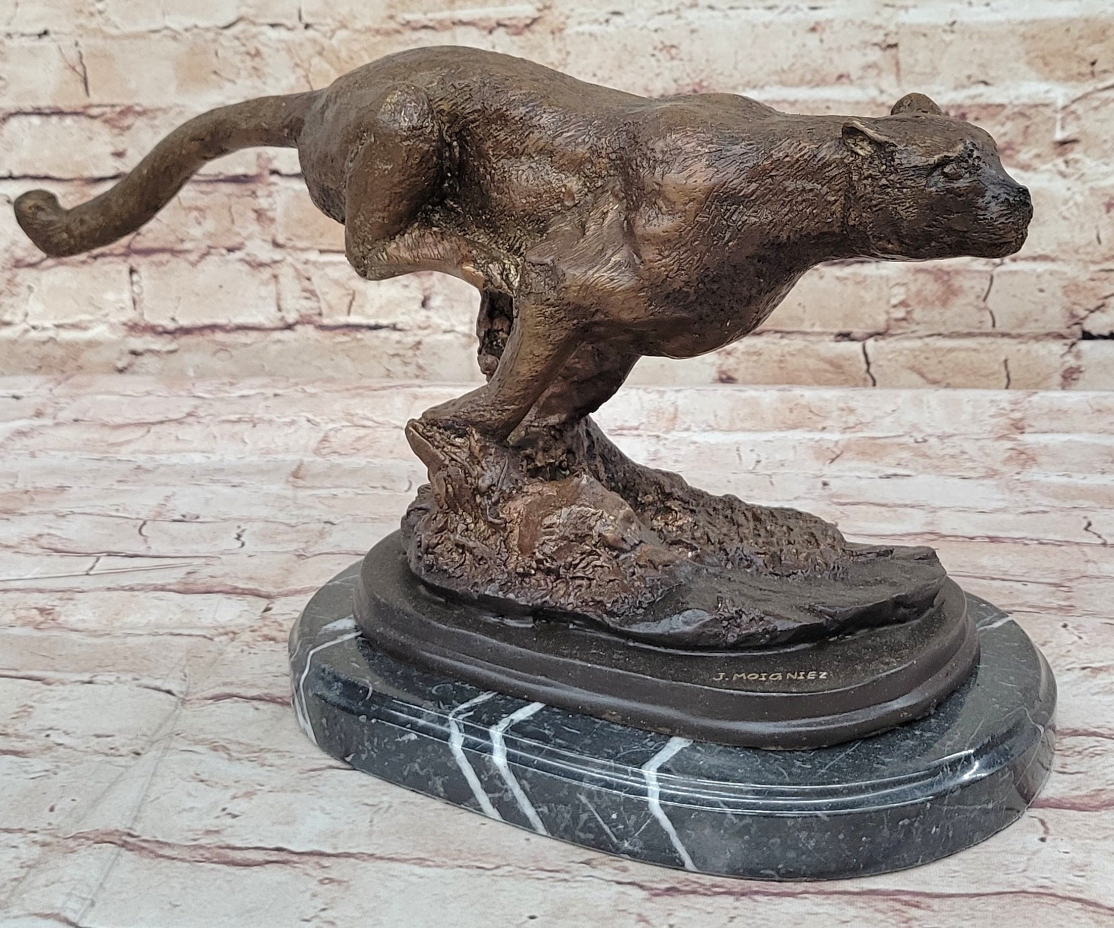 Art Deco Hot Cast Collectible Puma Mountain Lion Bronze Sculpture Statue Figure