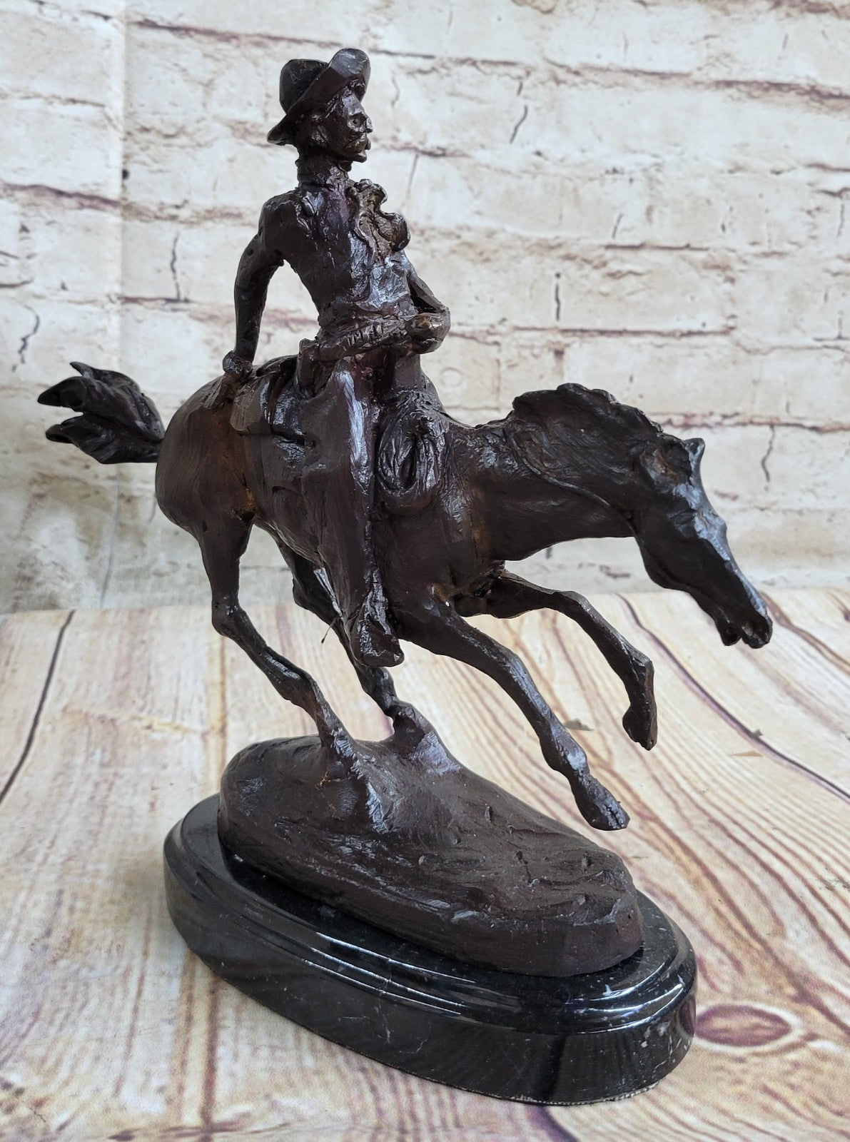 Handcrafted bronze sculpture SALE Signa Horse Cowboy Arizona Remington Frederick