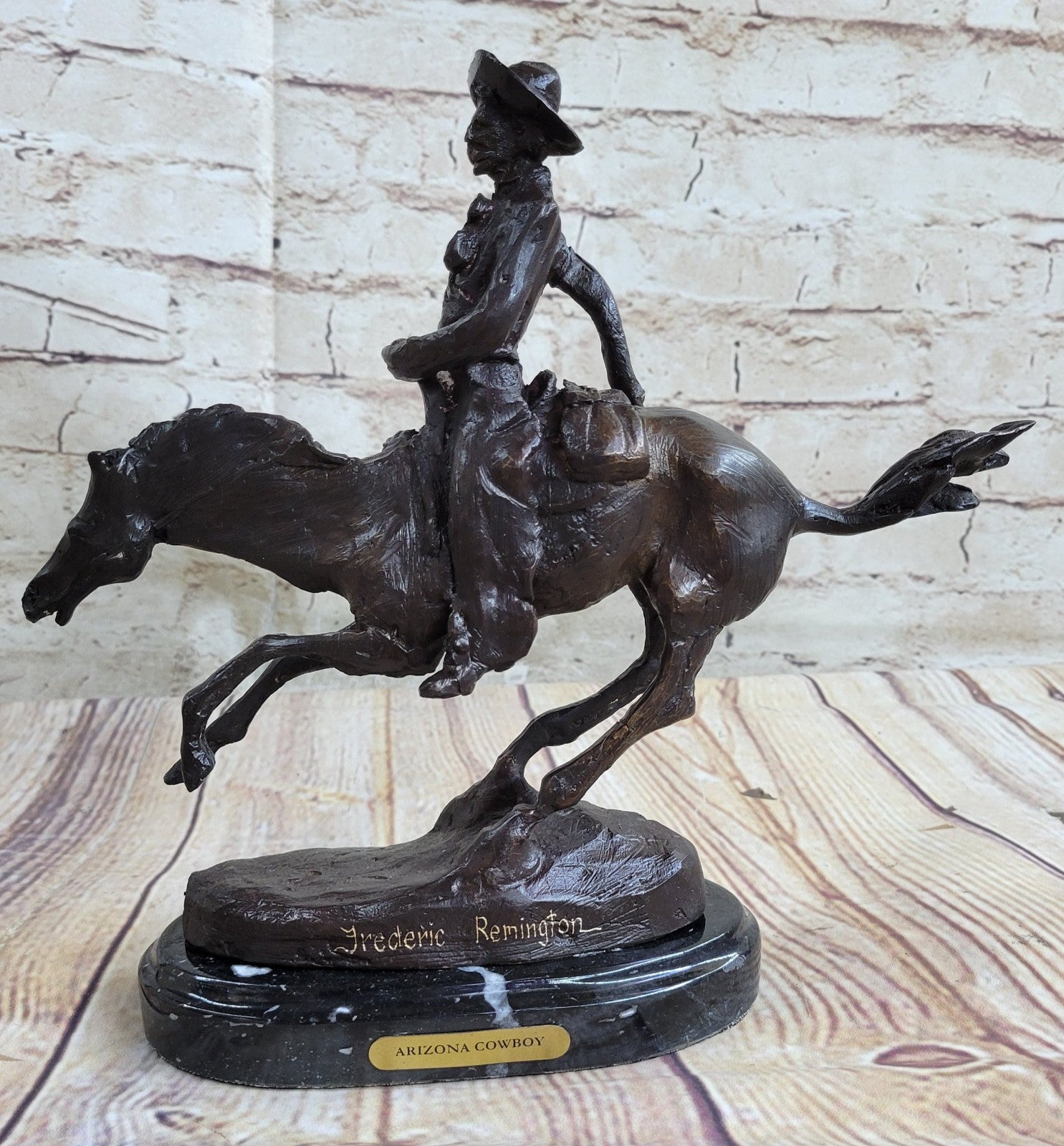 Handcrafted bronze sculpture SALE Signa Horse Cowboy Arizona Remington Frederick