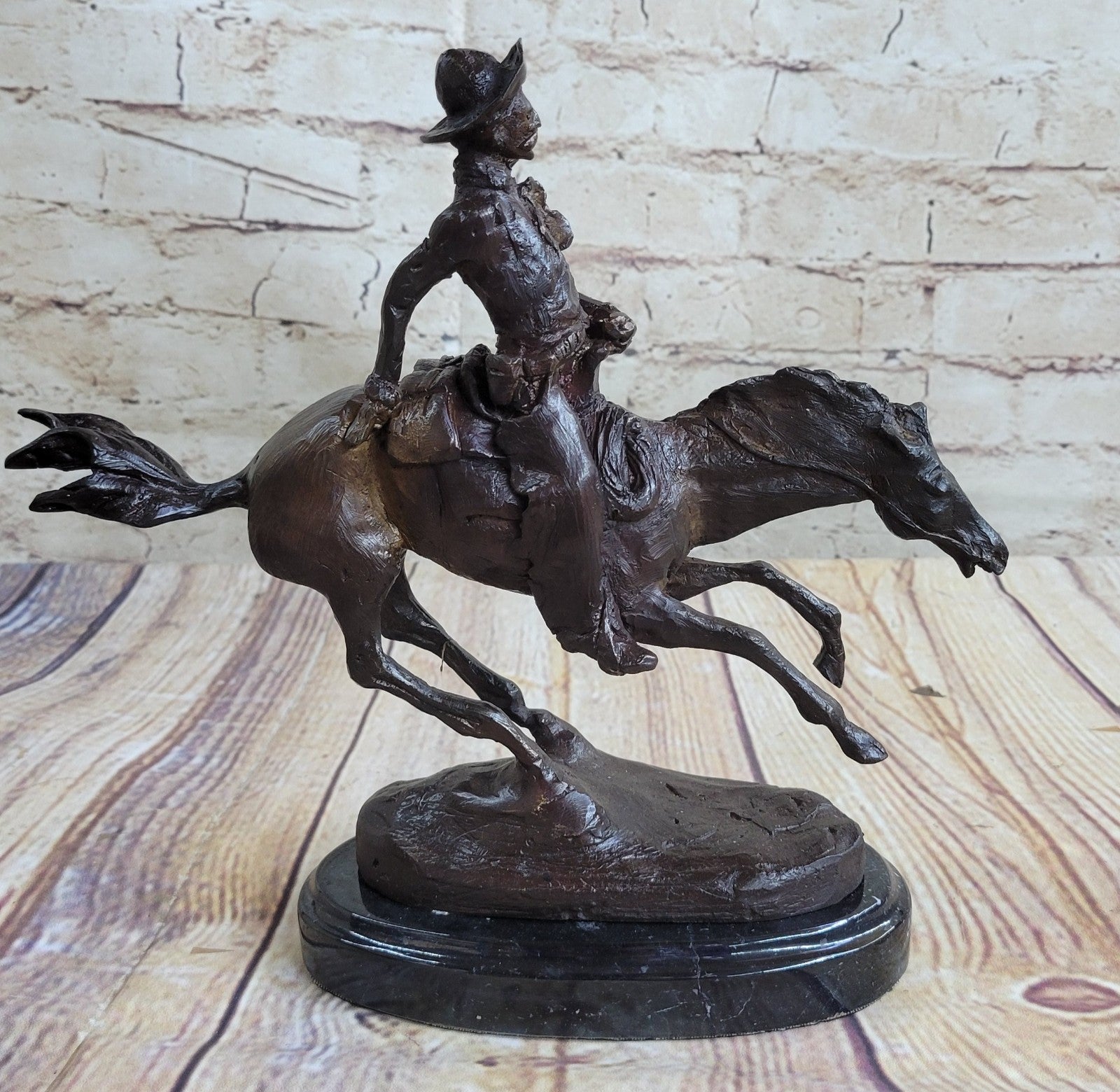 Handcrafted bronze sculpture SALE Signa Horse Cowboy Arizona Remington Frederick
