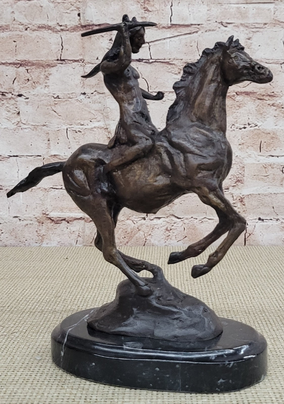 Handcrafted bronze sculpture SALE On Chief Warrior Indian Home Decoration Figure
