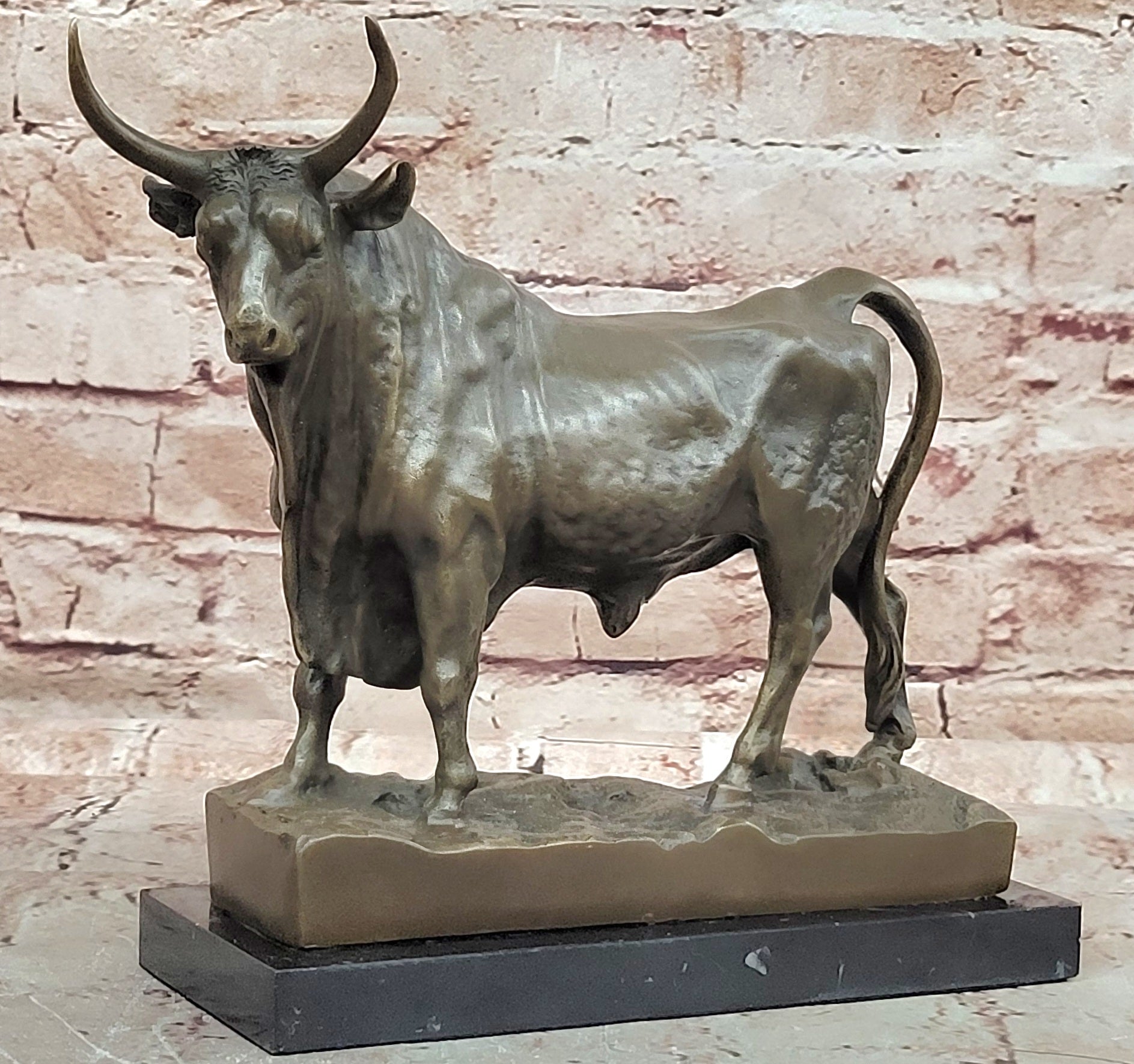 Premium William Standing Bull Bronze Picasso Tribute Fine Art Statue