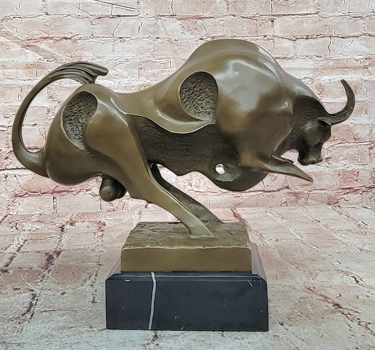 Bronze Sculpture Superb Quality Classic Artwork Bronze Sculpture Marble Base