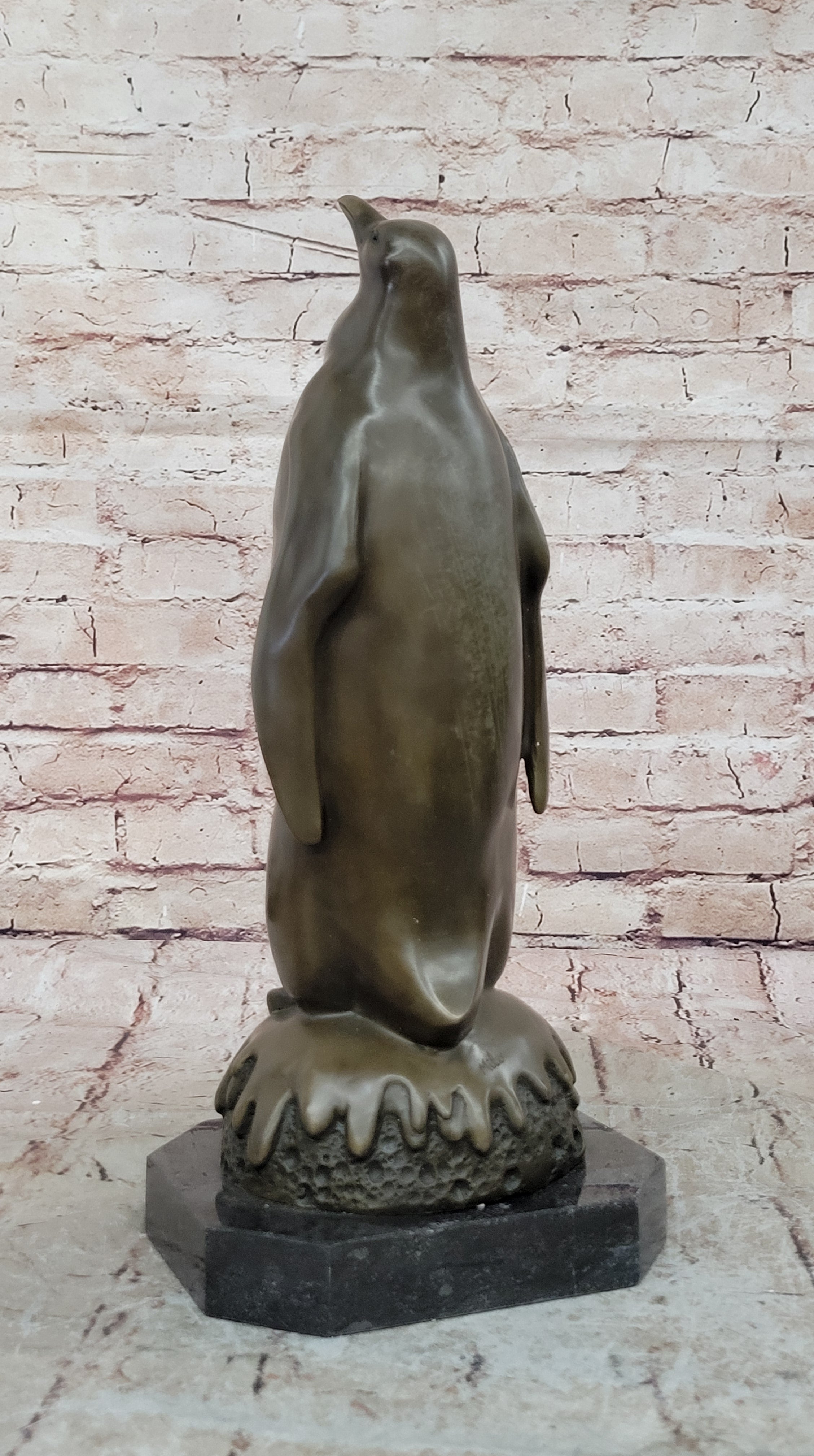 Handcrafted Detailed Penguin Family Abstract Modern Art Bird Bronze Sculpture