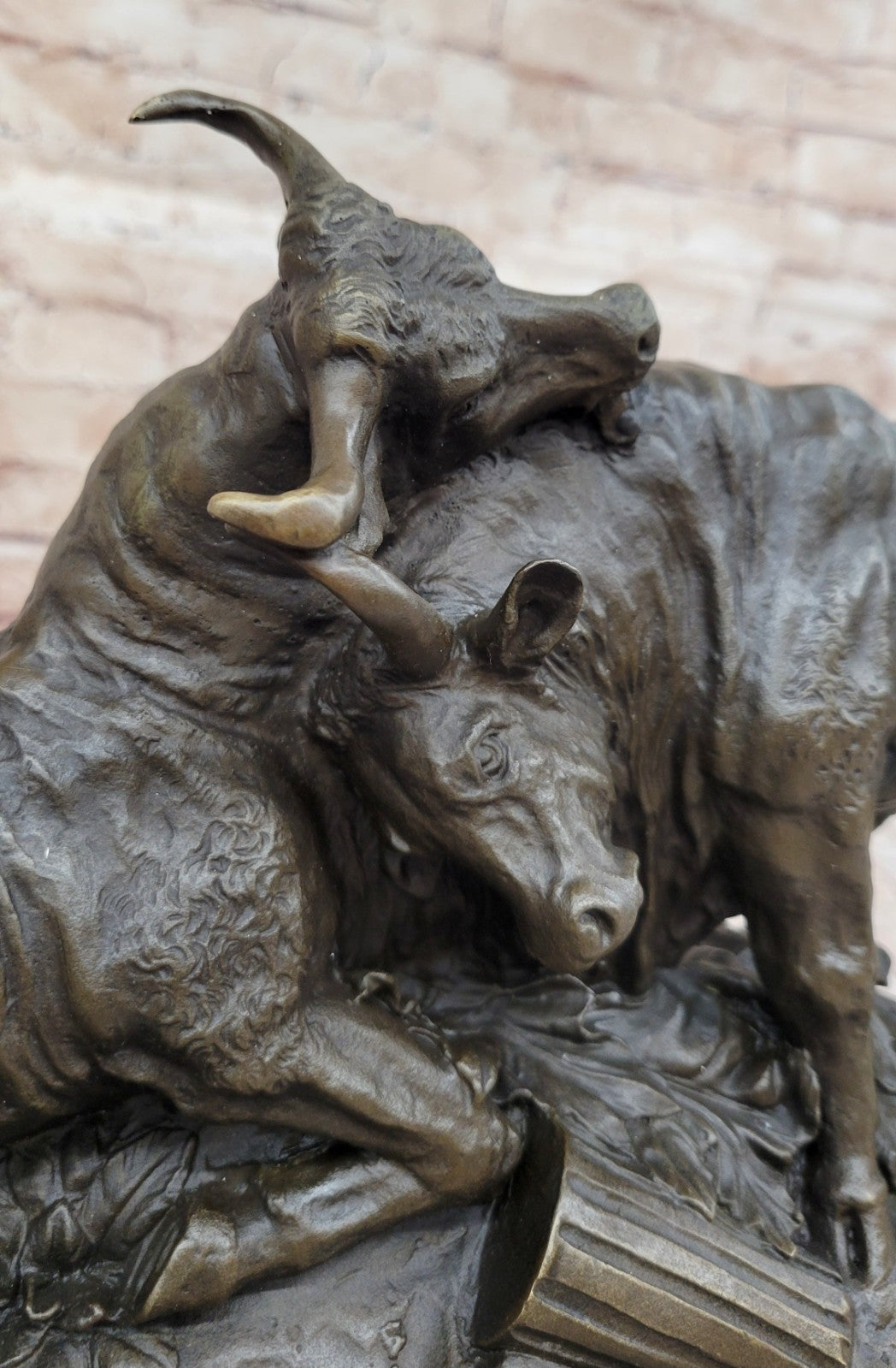 Hot Cast Bronze Figurine: Large Clesinger Fighting Bulls Sculpture, Artwork from Spain