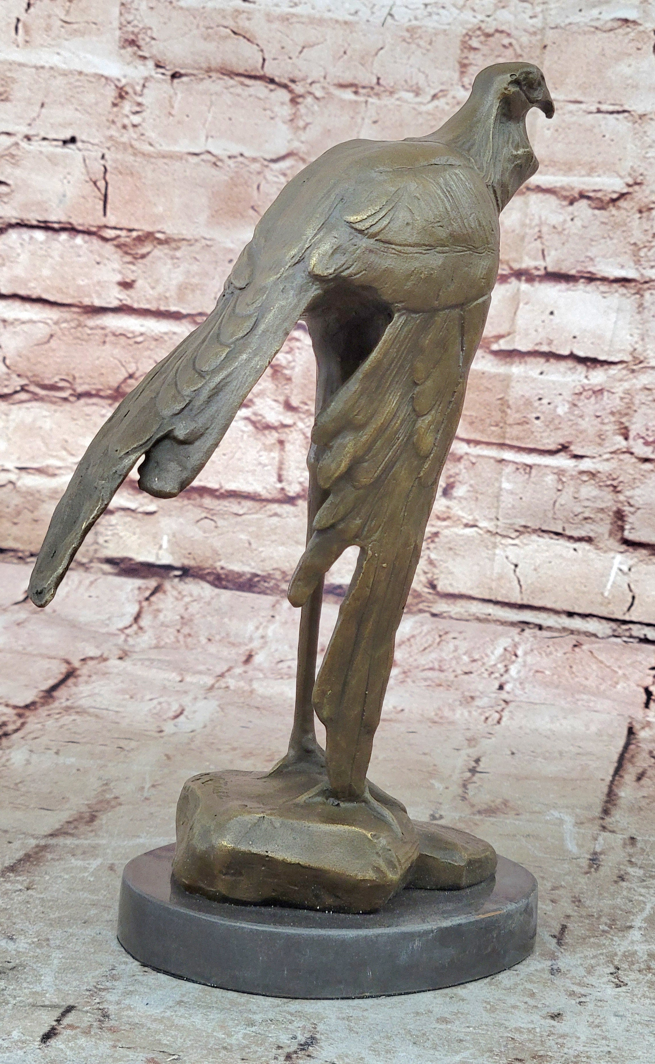 Sculpture/Statue bronze véritable nouveau/Art décor L`ECHASSIER Signé Moigniez