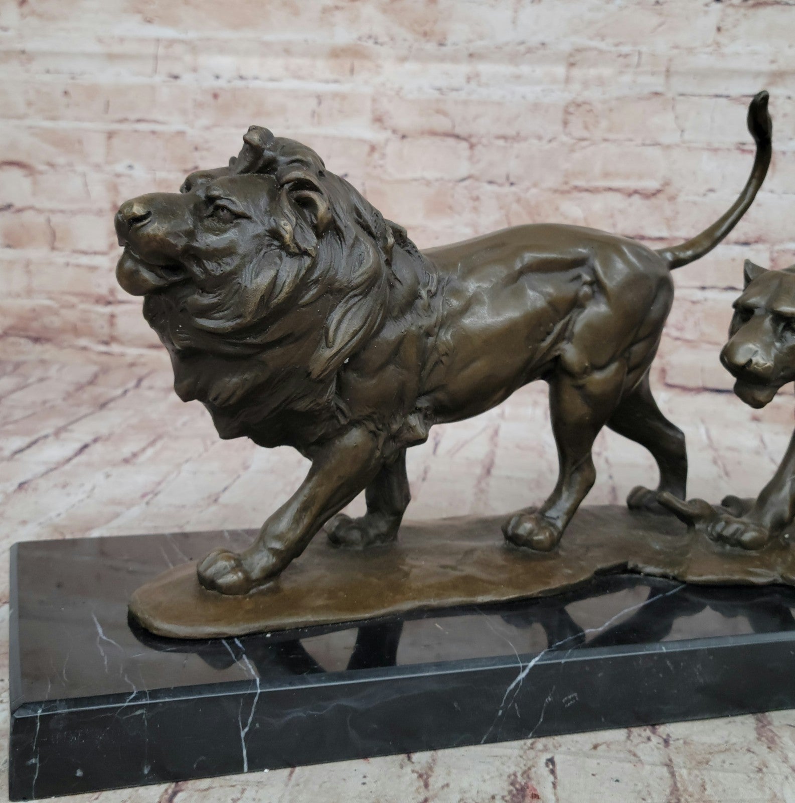 Handcrafted Detailed Pair Lion Made by Lost wax Method Massive 34 Lbs Masterpiec