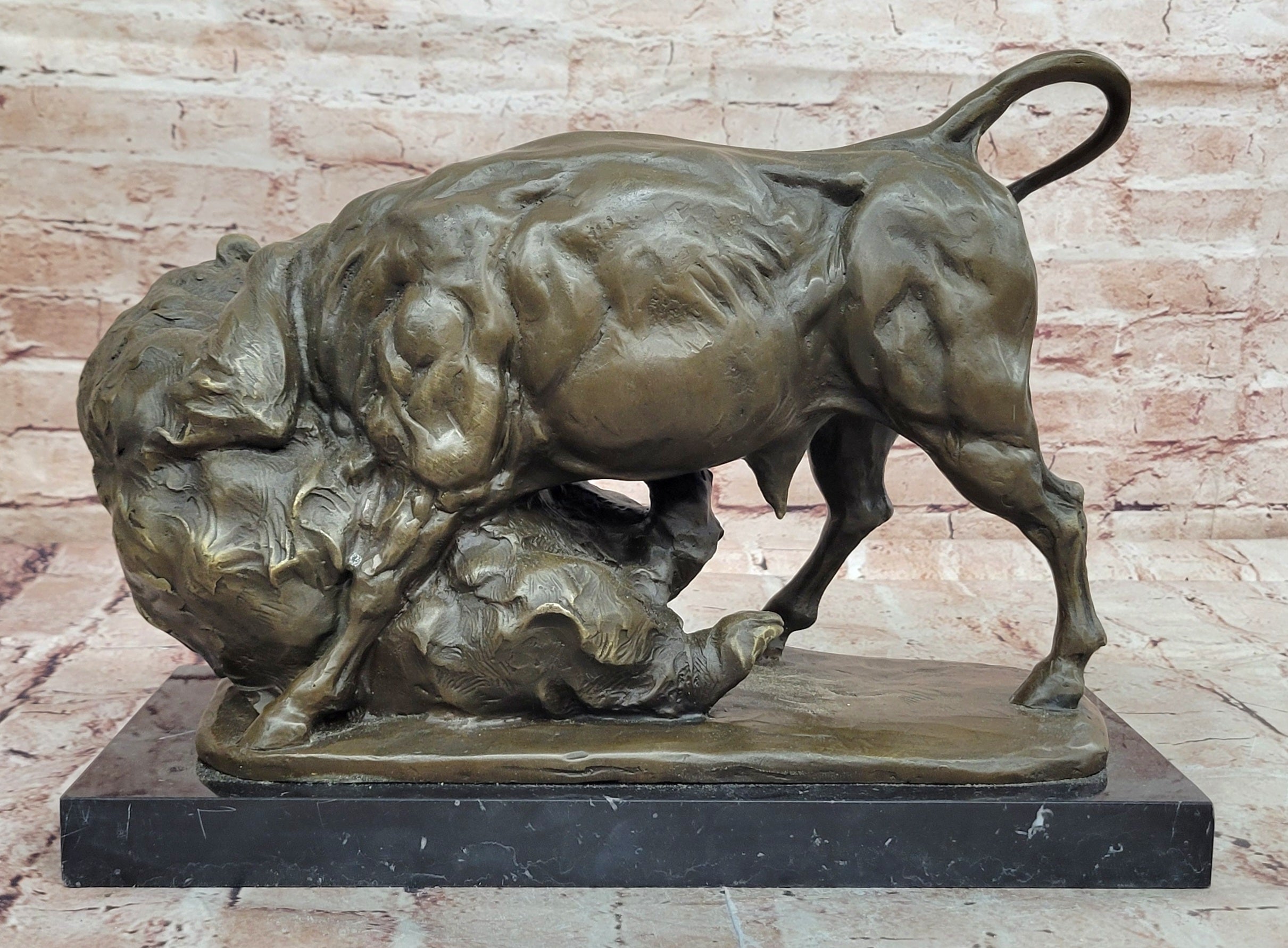 Milo 100% Bronze Buffalo Fight Sculpture Hot Cast Wildlife Home Decor