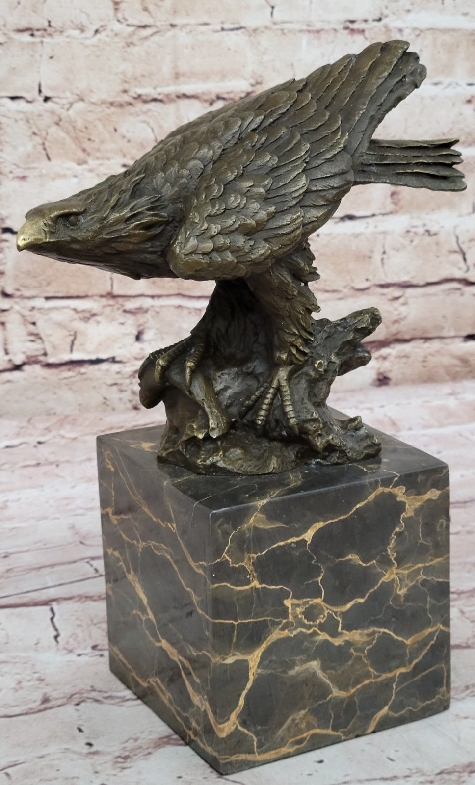Bronze Sculpture Hand Made Bald Eagle Falcon Wildlife Statue Figure Sale
