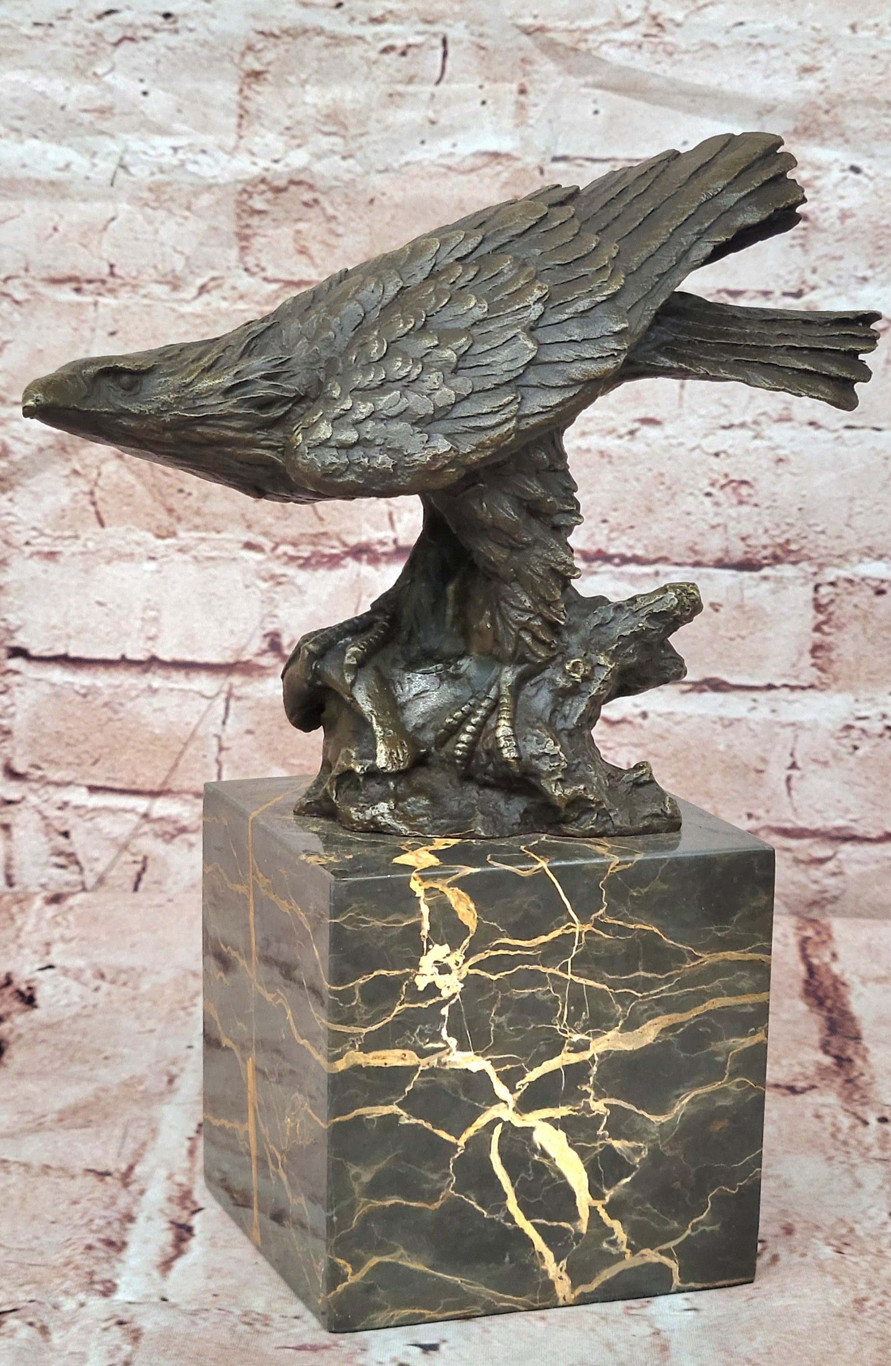 Bronze Sculpture Hand Made Bald Eagle Falcon Wildlife Statue Figure Sale