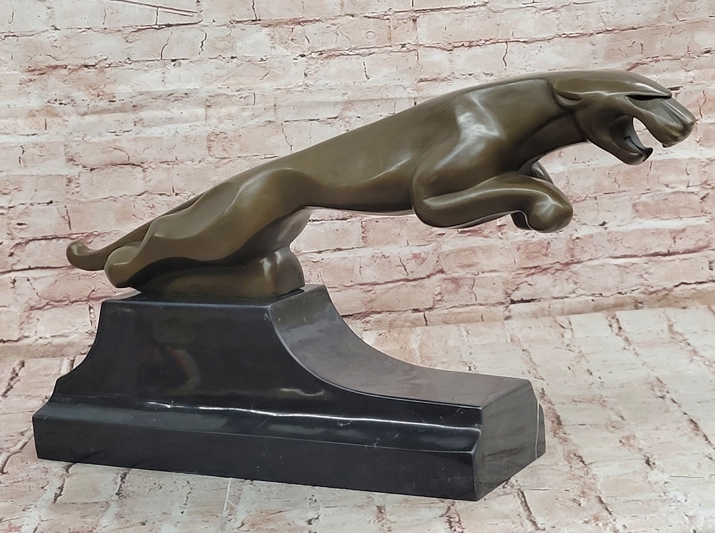 Hot Cast Bronze Statue: Handcrafted Jaguar Panther Collectible Artwork Art