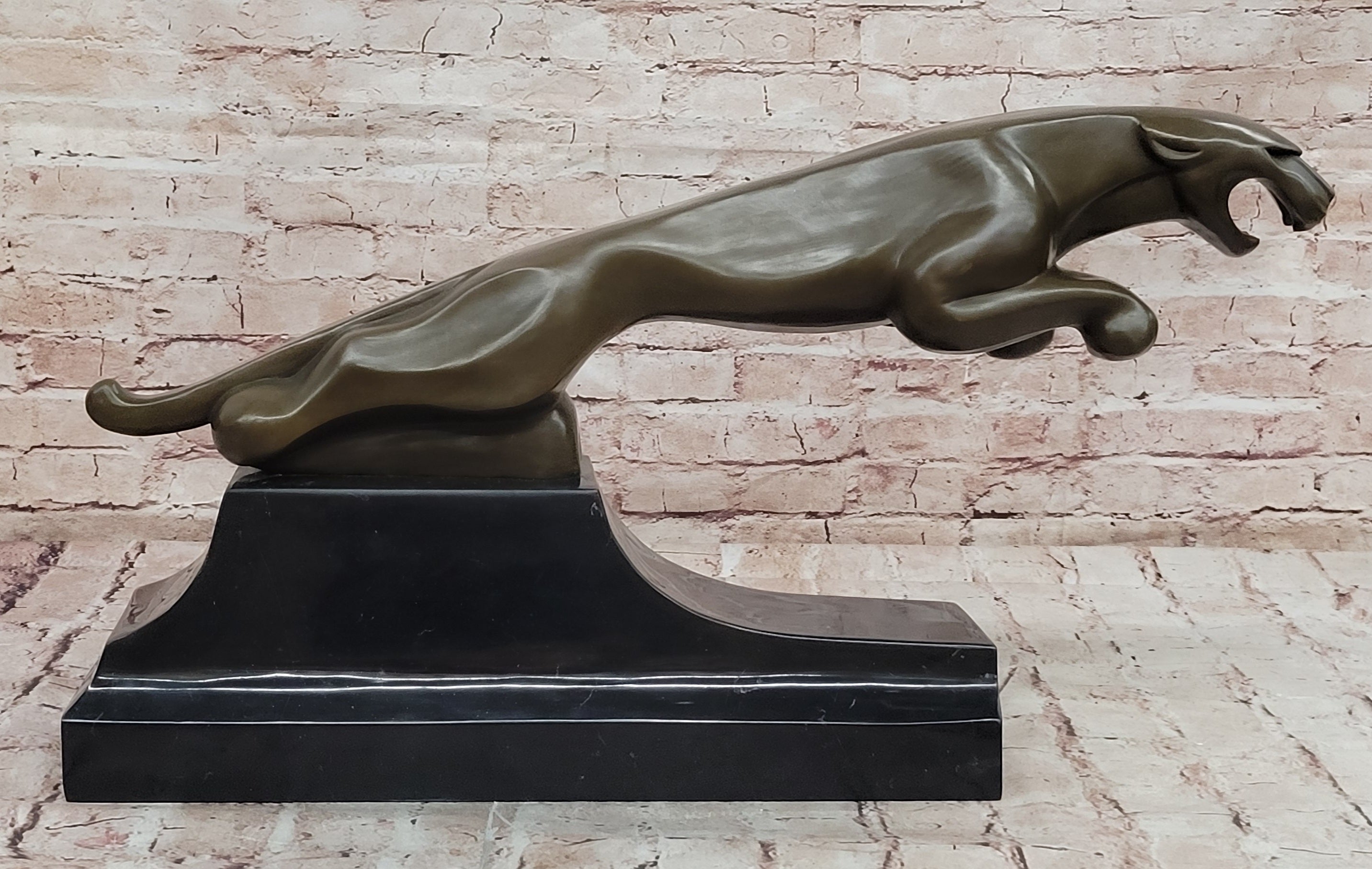 Hot Cast Bronze Statue: Handcrafted Jaguar Panther Collectible Artwork Art