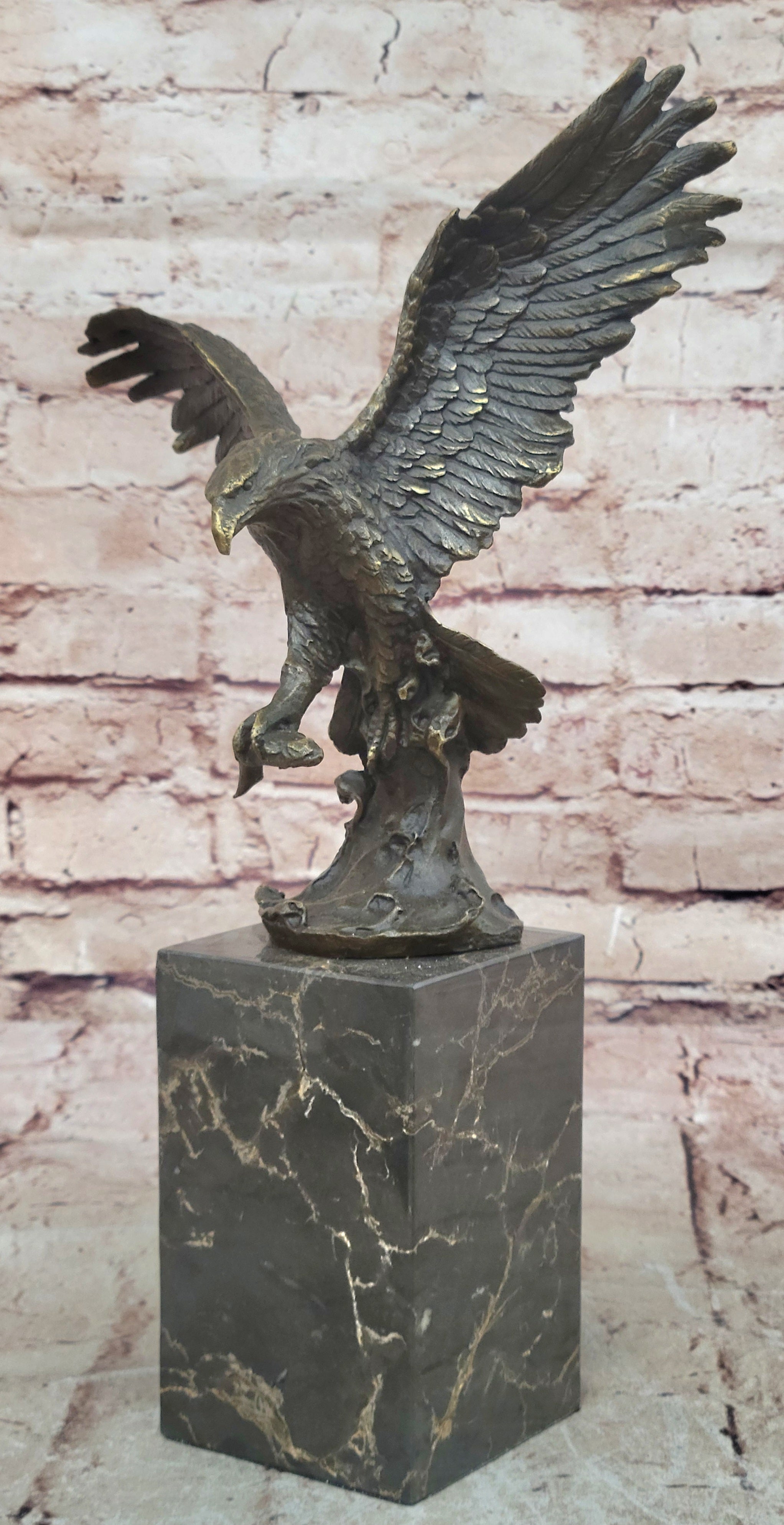 Lake Rights" Bronze Statue of Eagle on Branch with Fish Figurine Marble Base