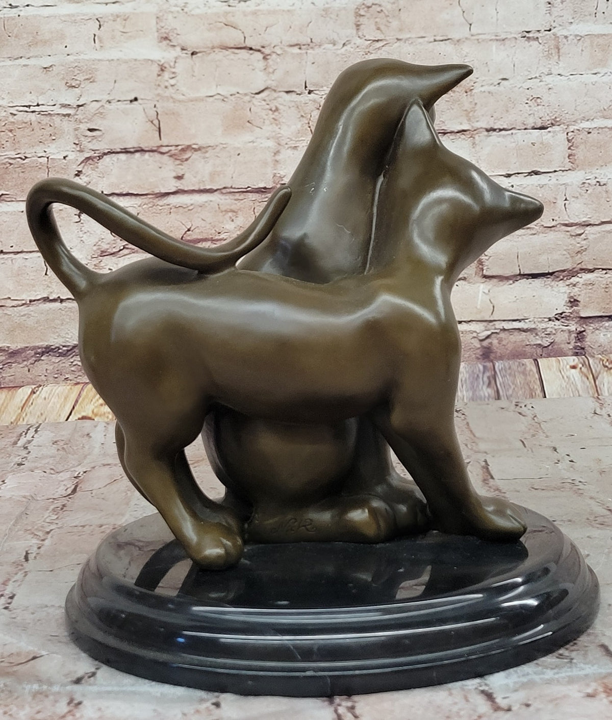 Hand Made European Made two Gorgeous Playful Cats Bronze Statue home and Garden