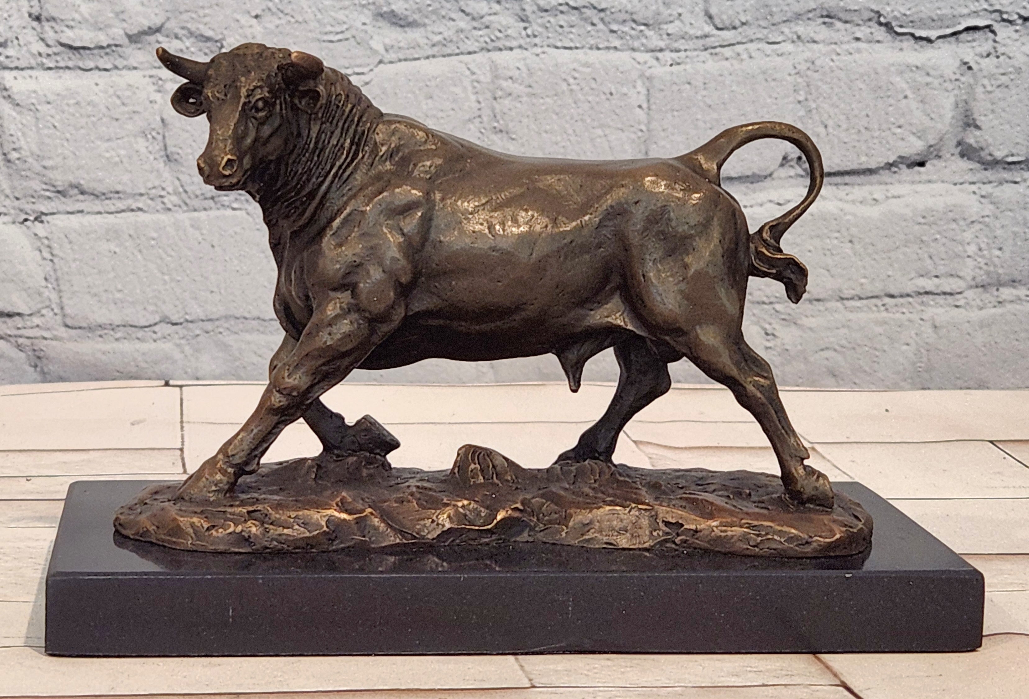 Bronze Abstract Bronze Bull Horns Statue Figurine Sculpture Stock Broker Gift