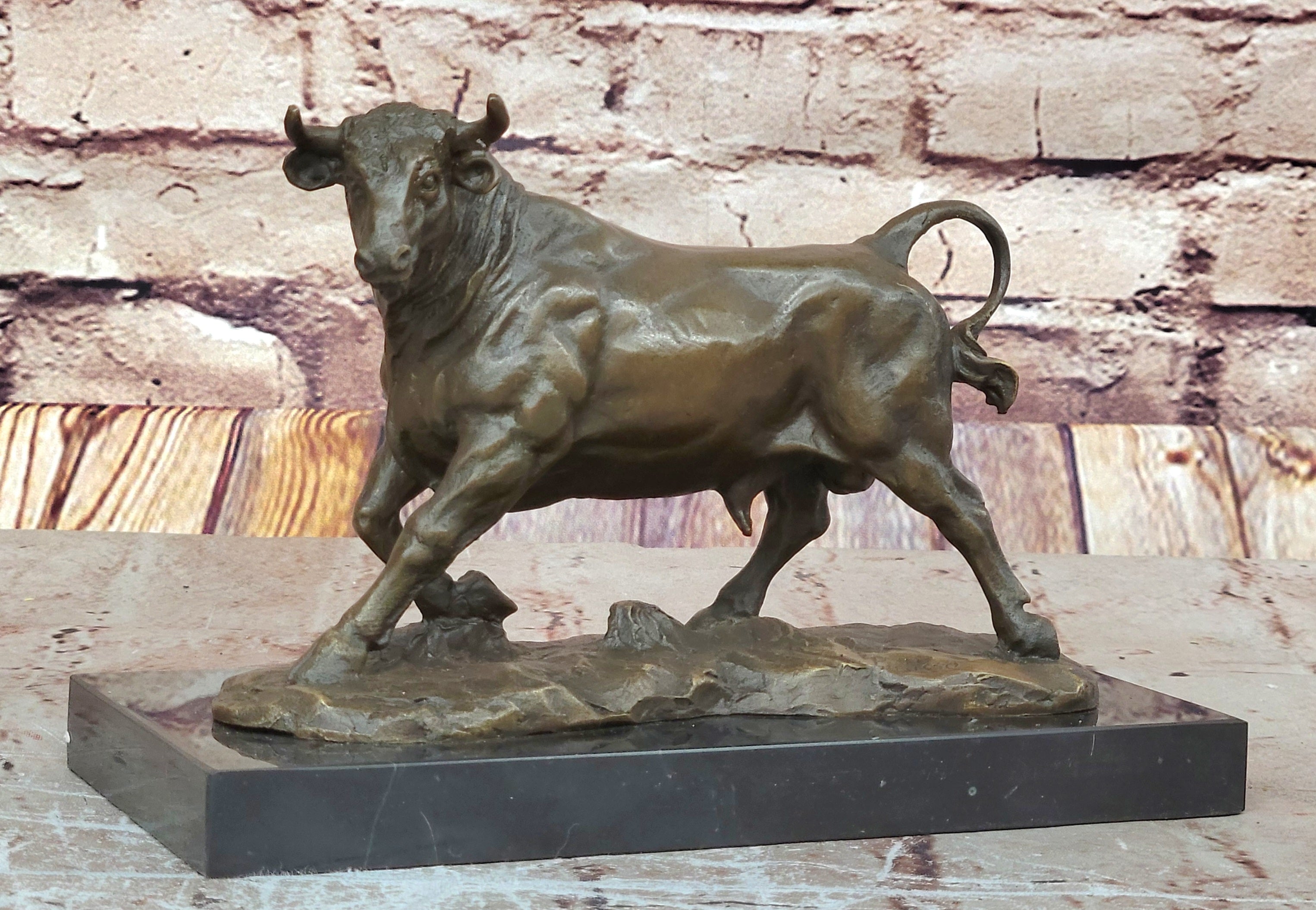 Bronze Abstract Bronze Bull Horns Statue Figurine Sculpture Stock Broker Gift
