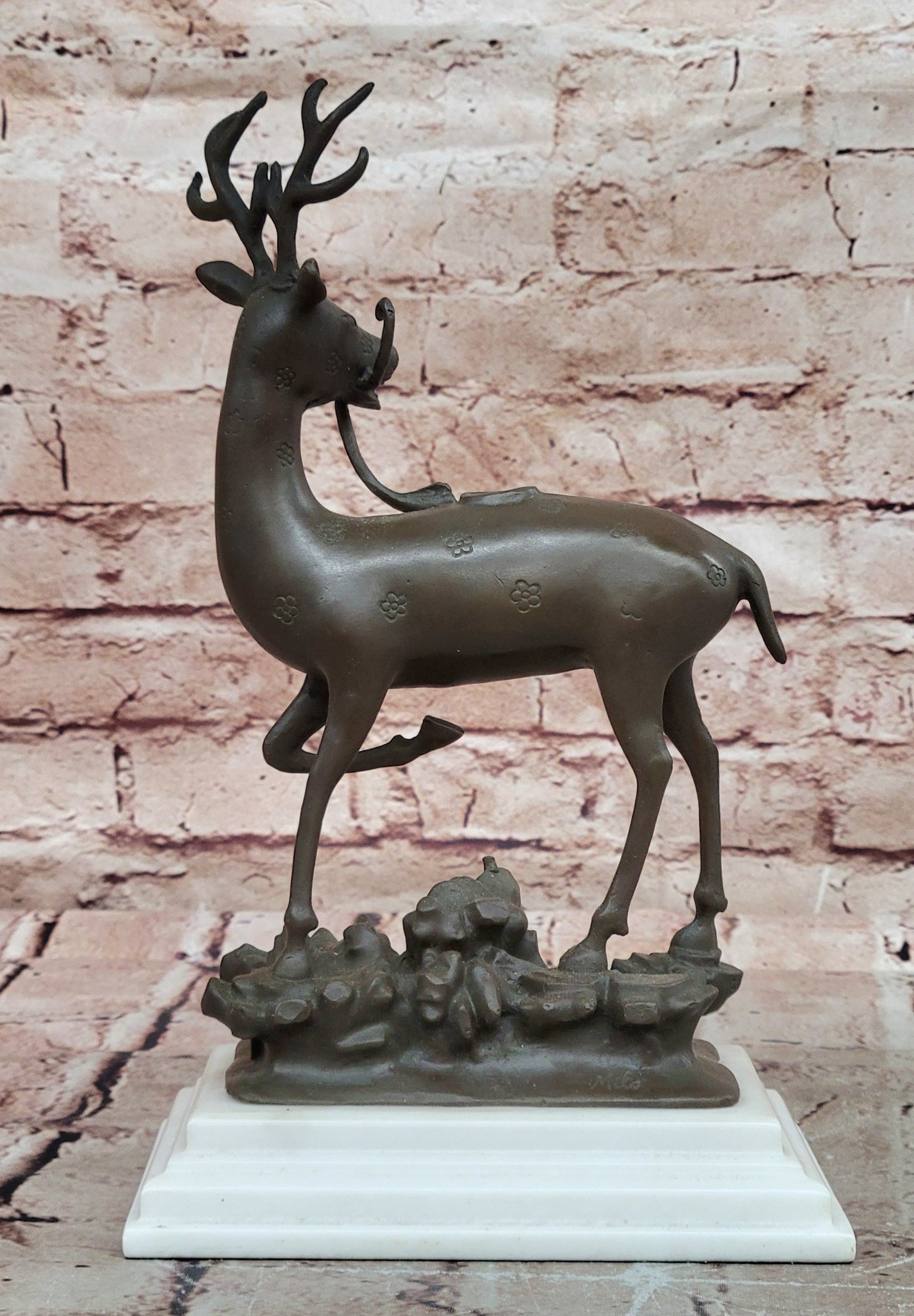 Hot Cast Bronze Deer Sculpture Stag Statue Home Office Collectible
