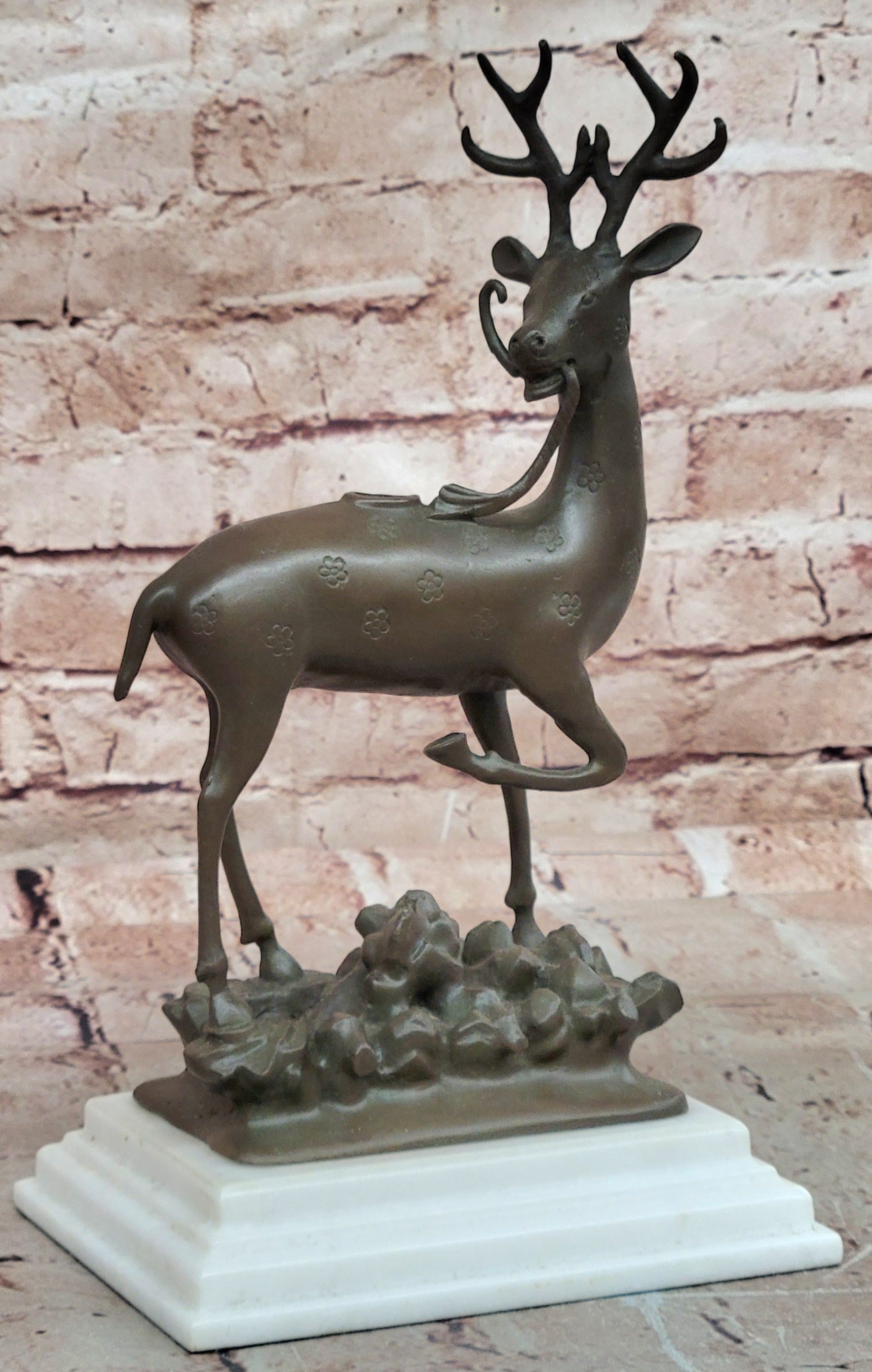 Hot Cast Bronze Deer Sculpture Stag Statue Home Office Collectible
