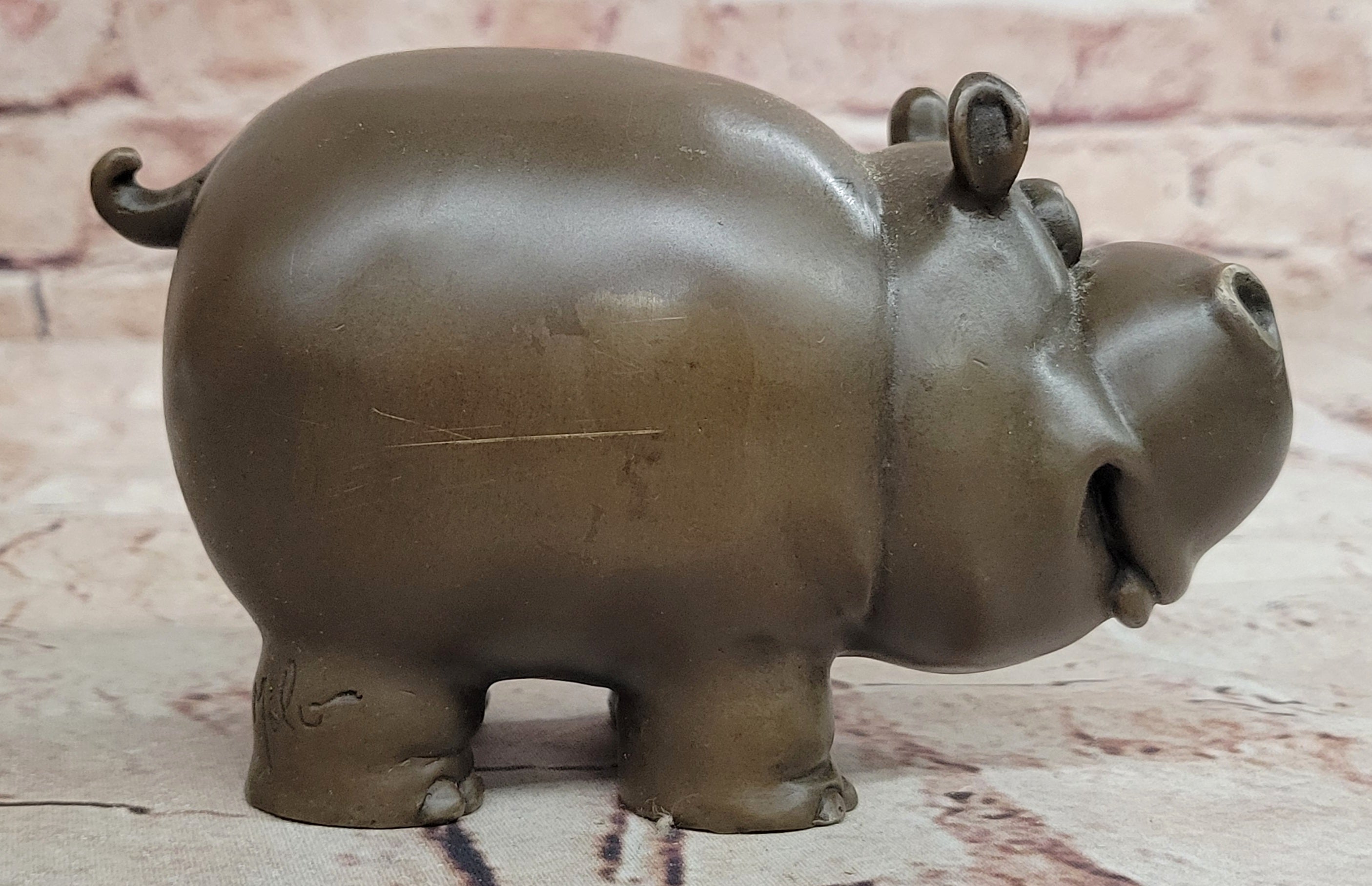 Handmade Milo Bronze Hippo Animal Sculpture Collectible Artwork