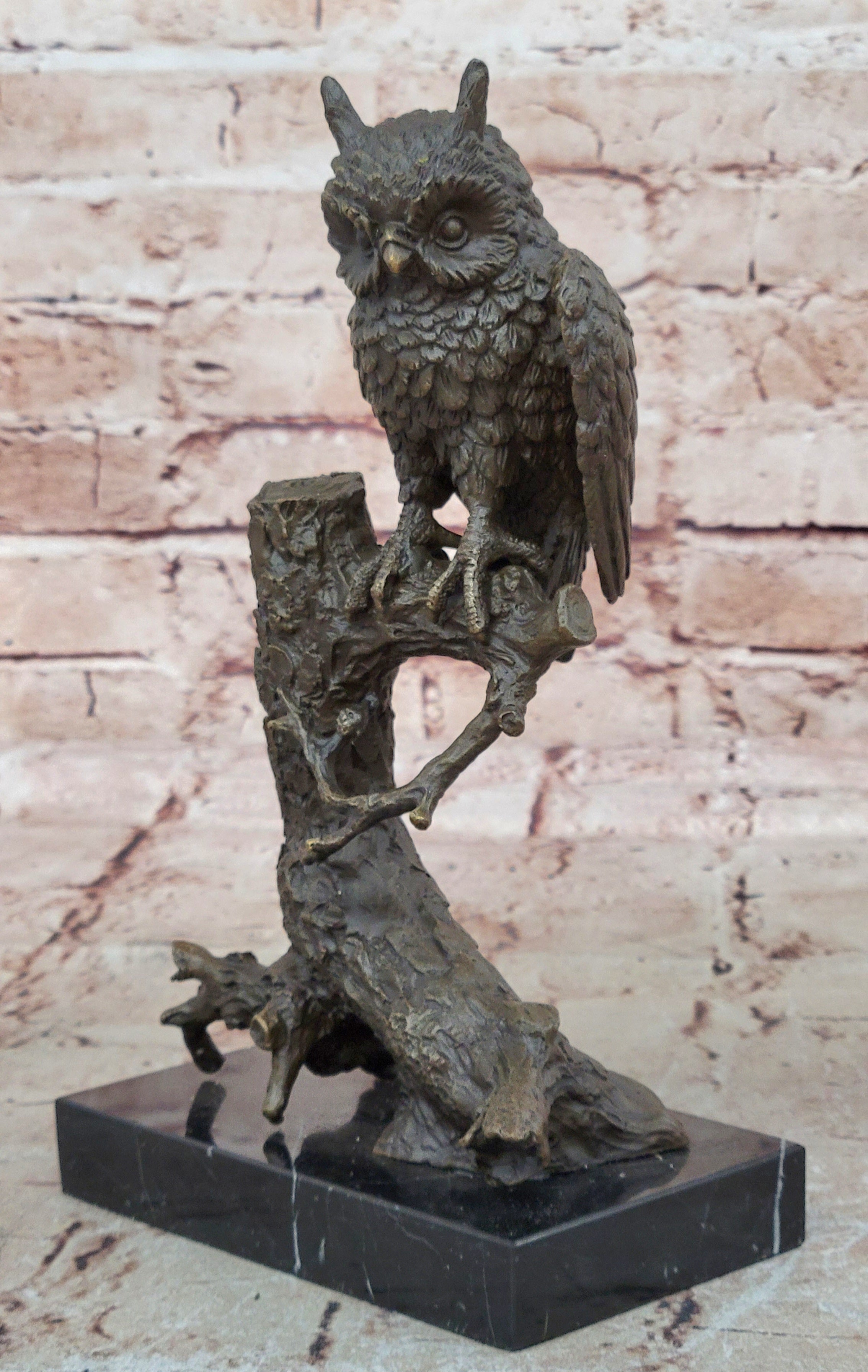 Vintage Bronze Horned Owl Sculpture – Fine Art Bird Figurine for Collectors