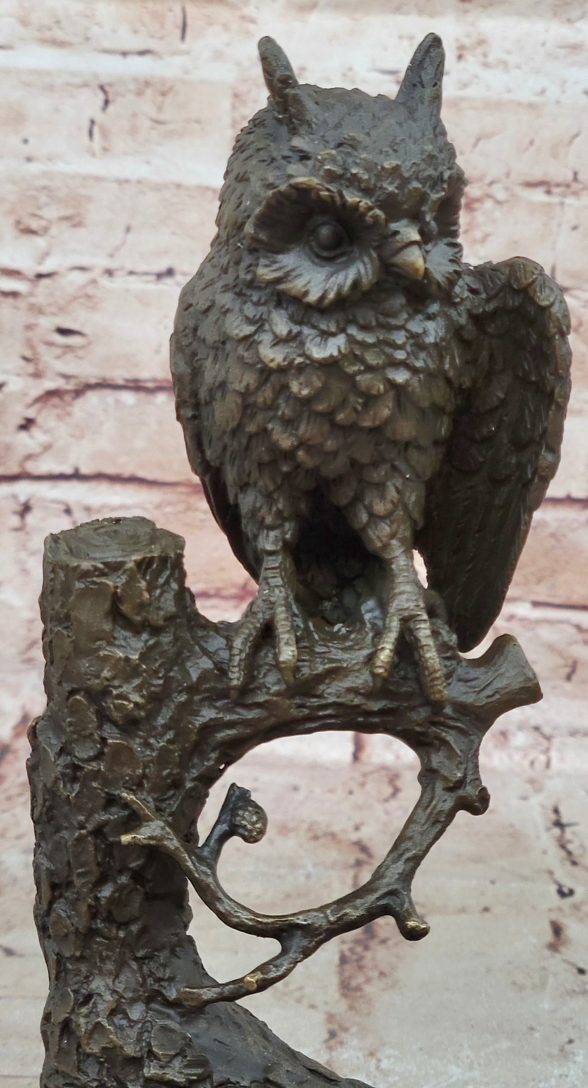Vintage Bronze Horned Owl Sculpture – Fine Art Bird Figurine for Collectors