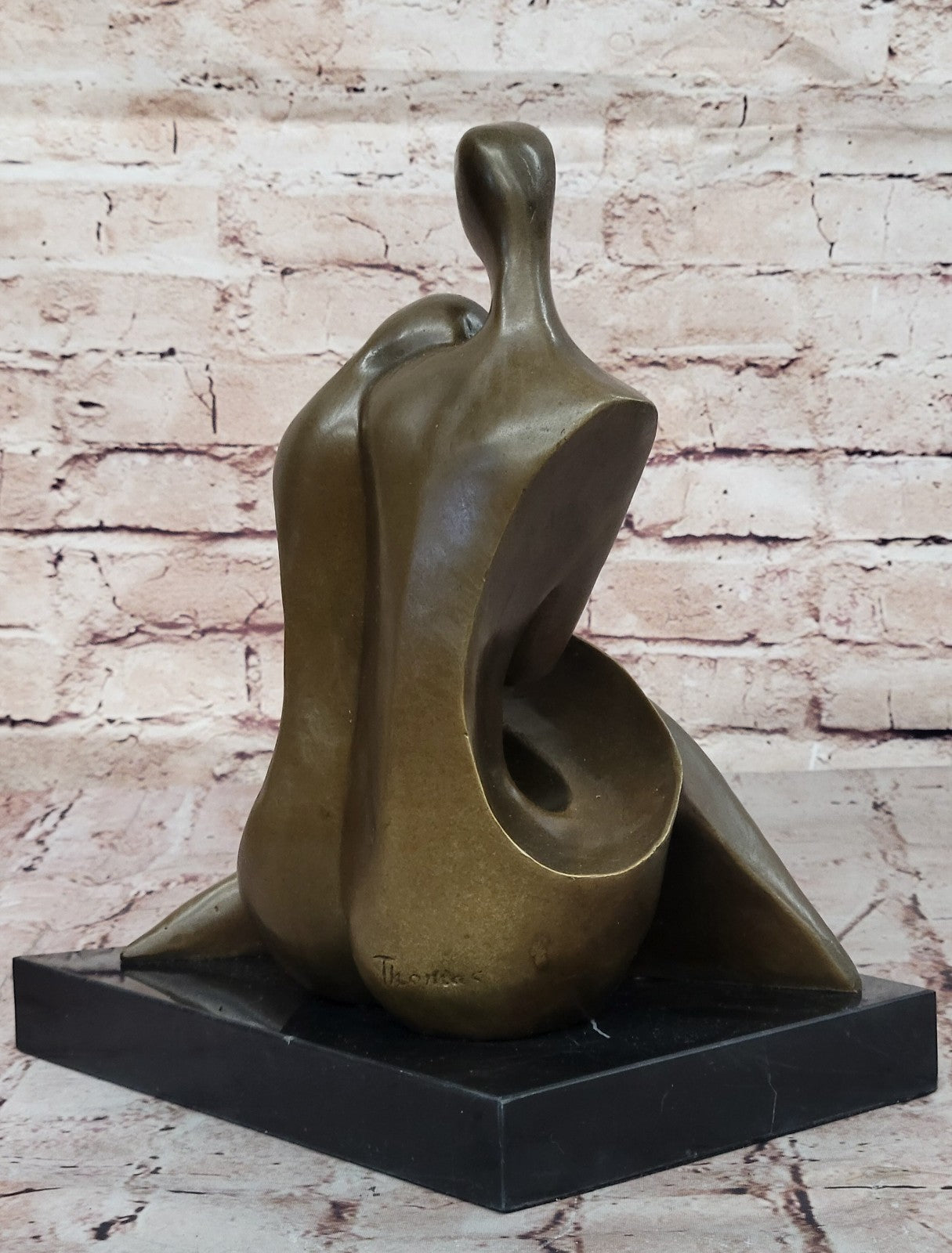 100% Solid Bronze Abstract Couple Holding Each Other by Lost Wax Method Figurine Art