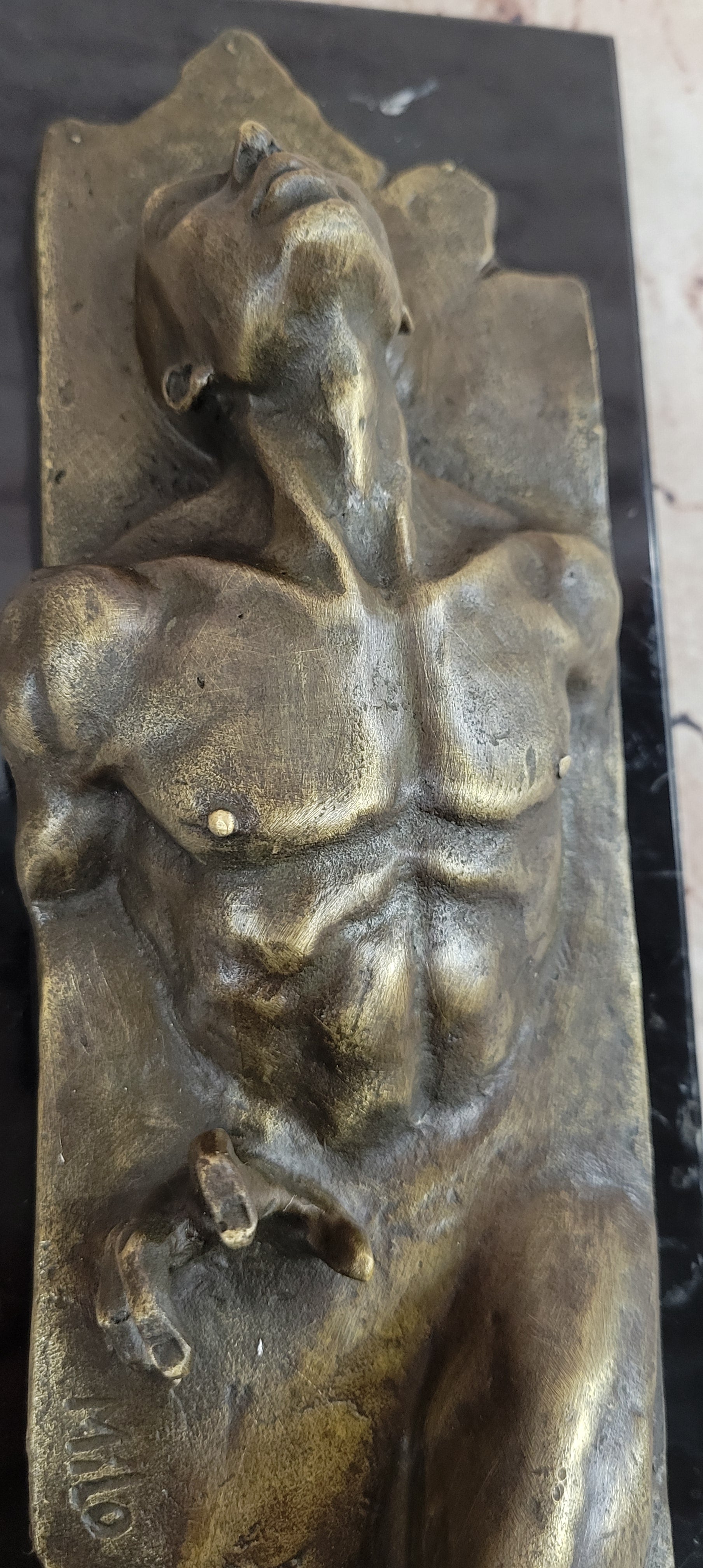 Modern art bronze man 3D Dimensional sculpture Hot Cast Figurine Sale