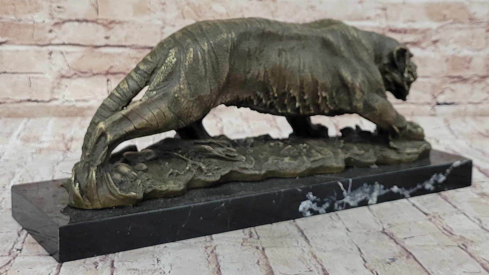 Lost wax Method Large Tiger Bronze Sculpture Museum Quality Figure Artwork