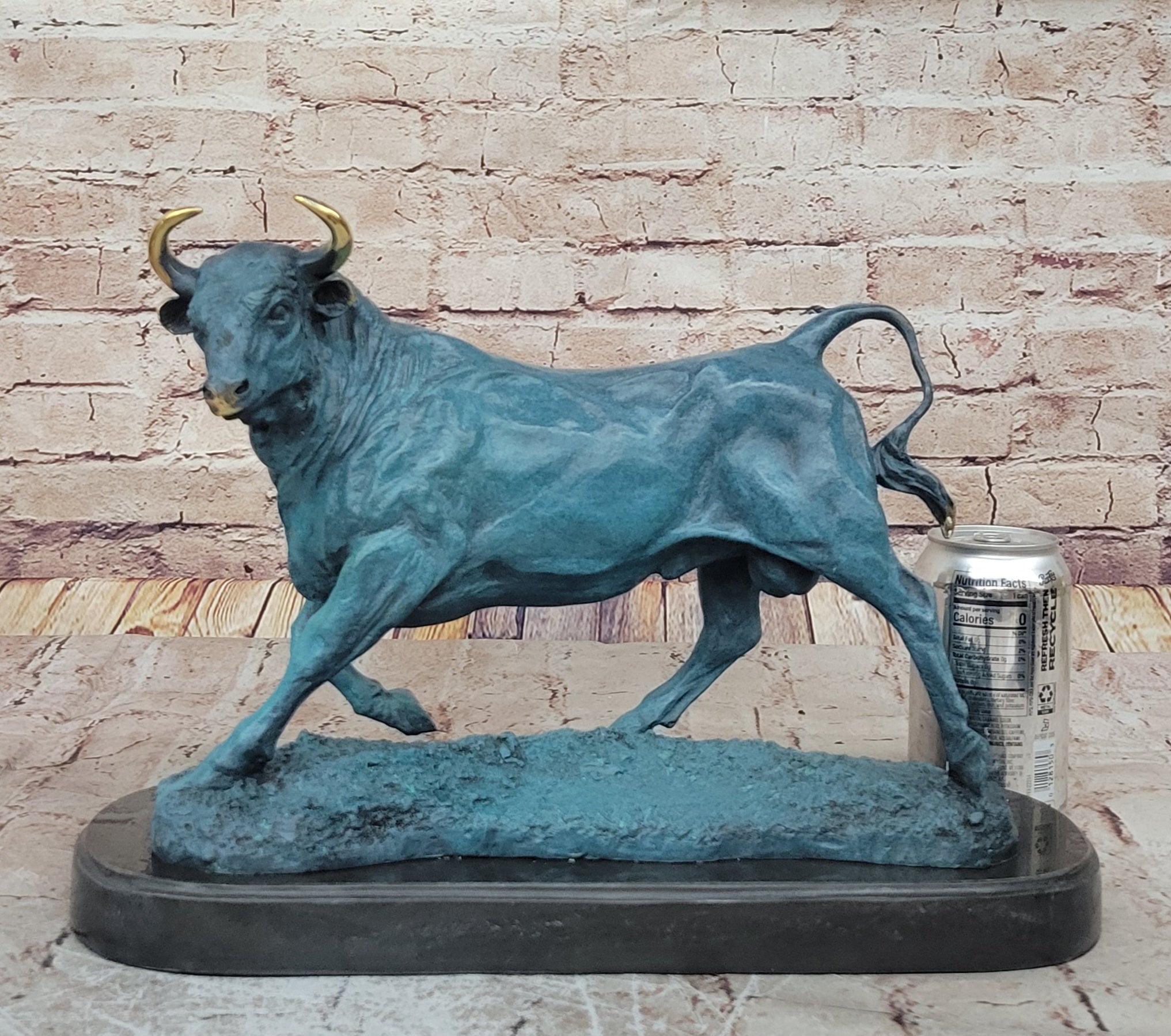 PABLO PICASSO HOMMAGE - BRONZE SCULPTURE - " THE BIG BULL " - 100 % BRONZE SALE