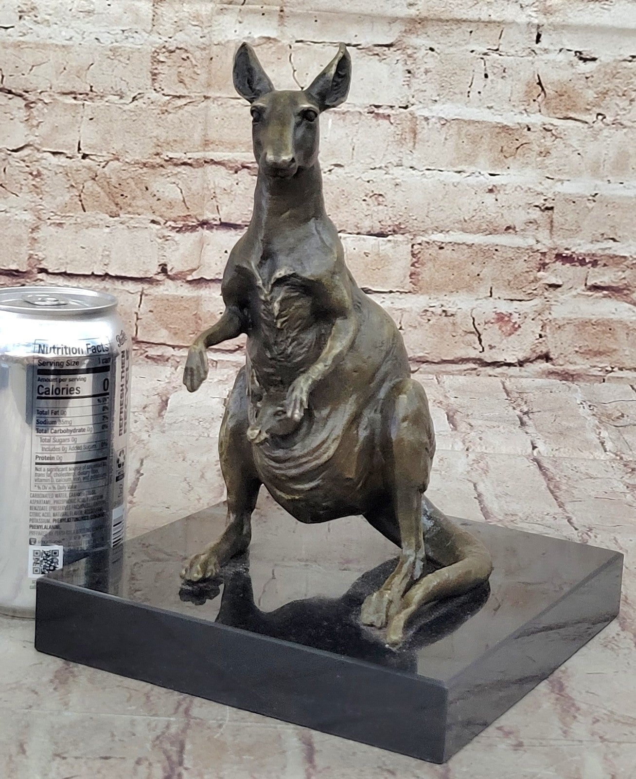 Kangaroo Bronze Figurine, Animal Sculpture, Animal Bronze, Home Decor, Table top