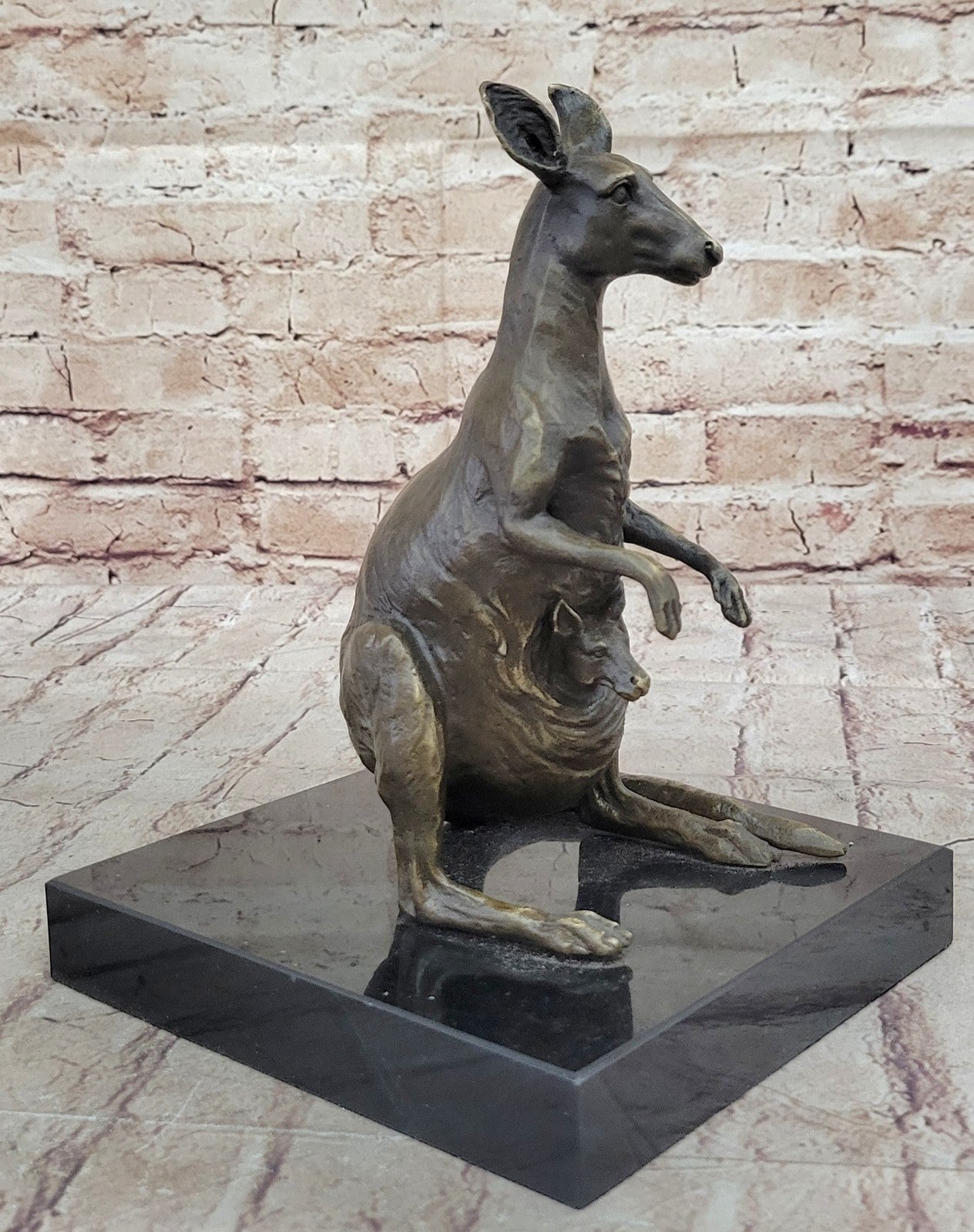Kangaroo Bronze Figurine, Animal Sculpture, Animal Bronze, Home Decor, Table top
