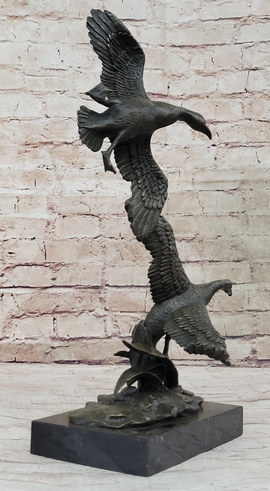 Sculpture Collectible Bronze Deco Animal Ducks in Flight Wildlife Cabin Hunter