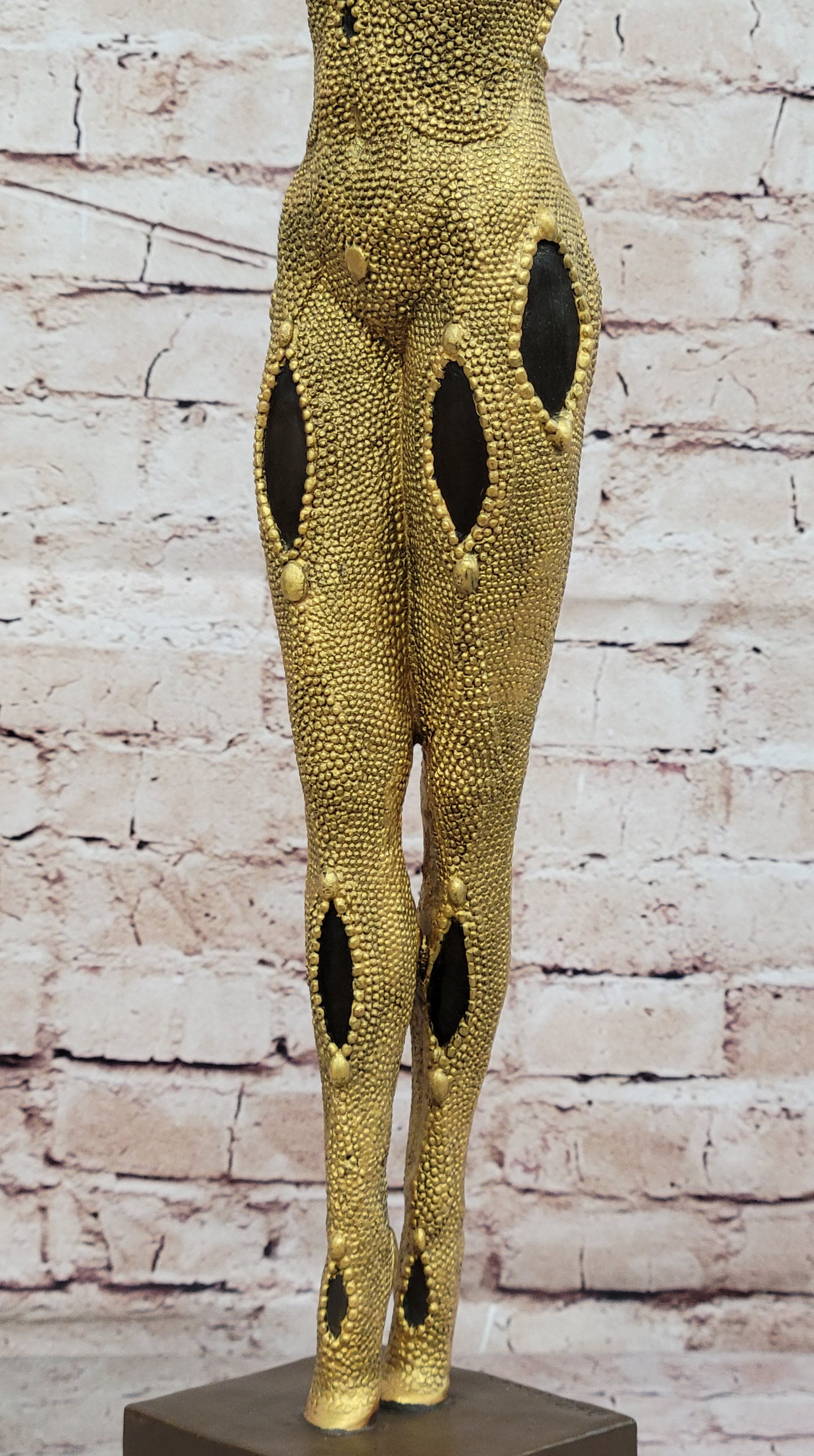 Chiparus Art Deco Bronze Skulptur Echtgold Applikationen signiert Figurine Decor