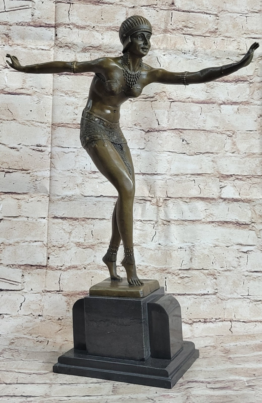 Signed Chiparus Elegant Dancer in Real Bronze Art Deco Bronze Sculpture Hot Cast
