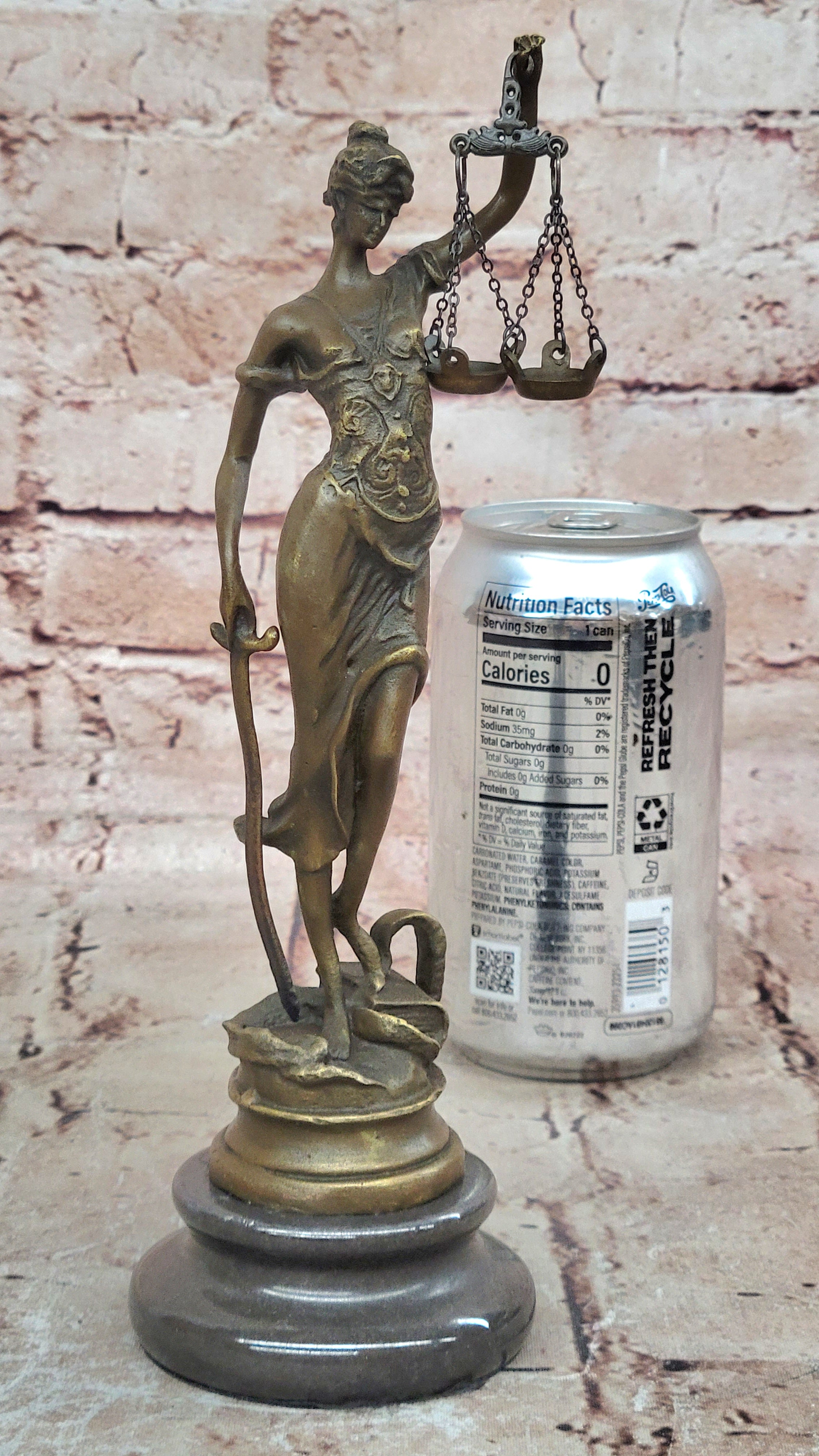 VINTAGE BLIND LADY JUSTICE BRONZE STATUE HOT CAST SCULPTURE ART DECO FIGURINE