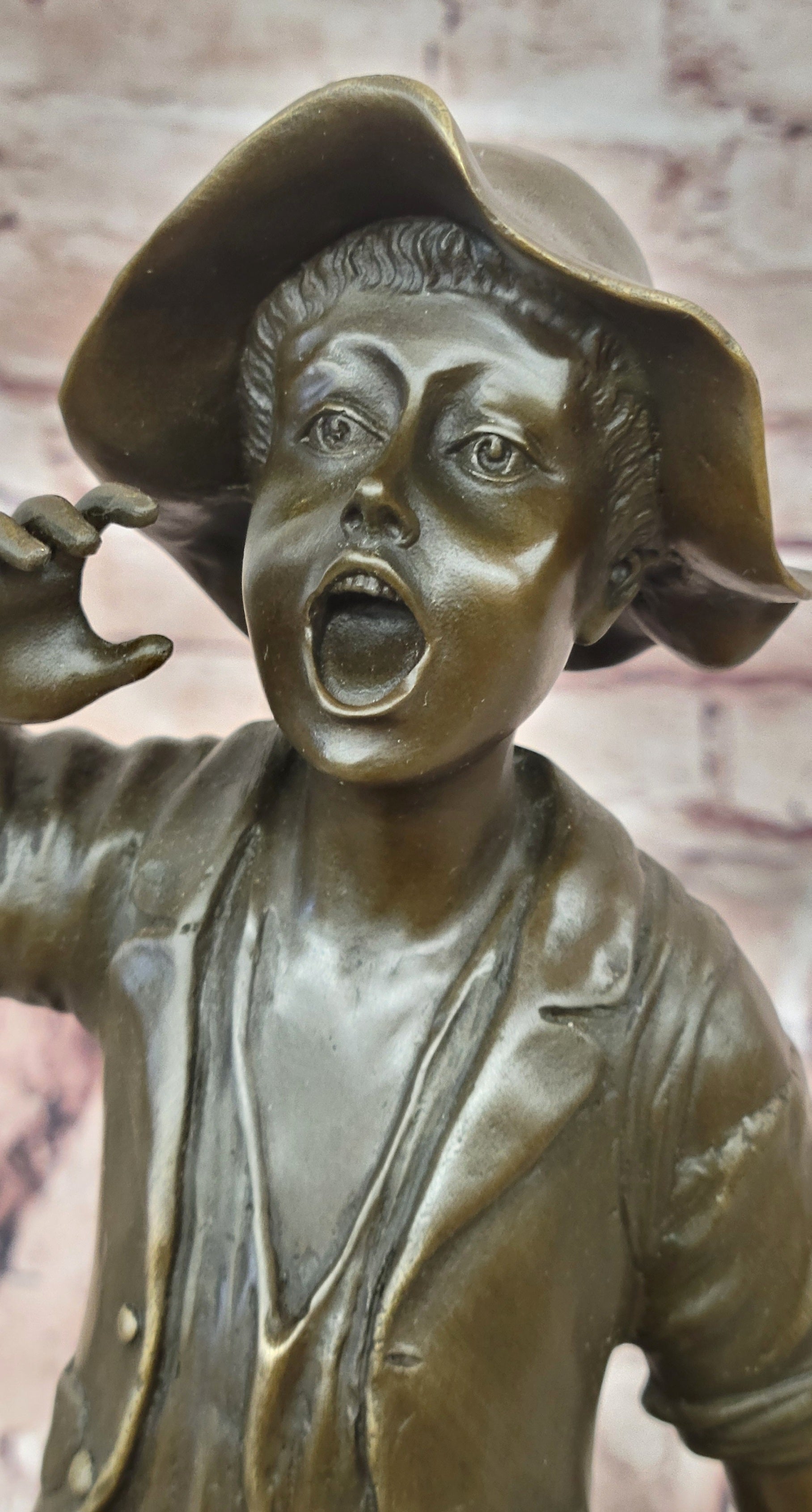 Classical Bronze Child Sculpture Boy Shouting with Water Jug Statue Art
