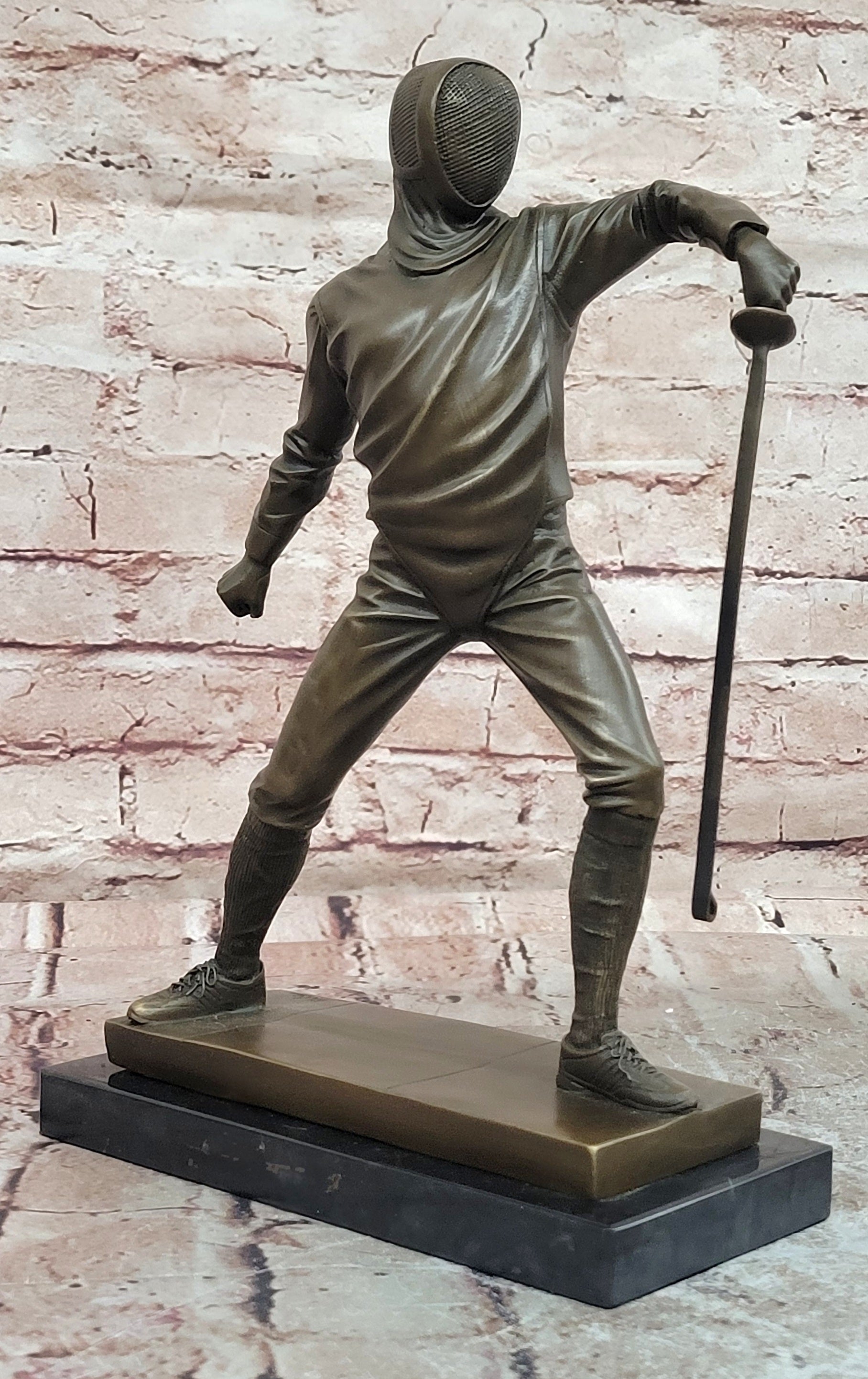 Milo Bronze Sport Statue Fencer Antique Style Collectible Sculpture Art
